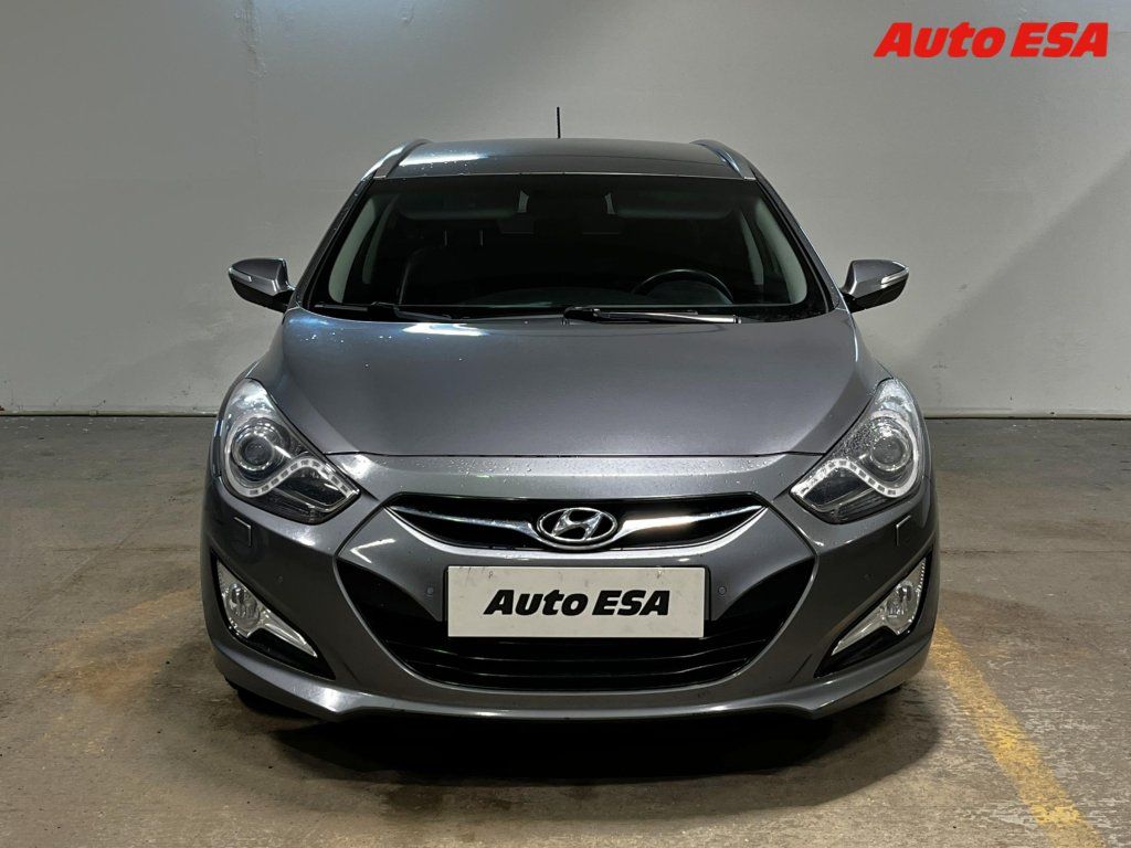 Hyundai i40, 1.7 CRDi,LED,autoAC - fotka 2