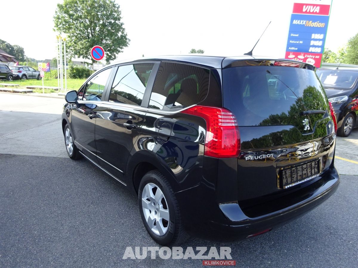 Peugeot 5008, 2,0 HDI, 7 MÍST - fotka 6