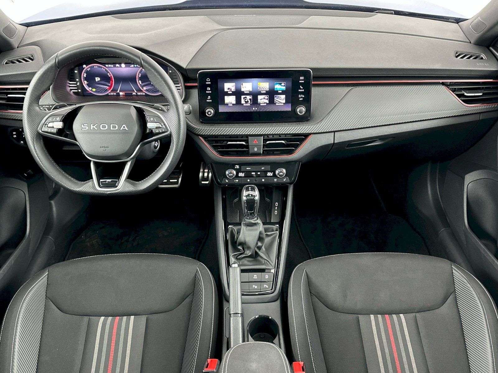Škoda Kamiq, DSG 1.5TSI 110kW Monte Carlo - fotka 5