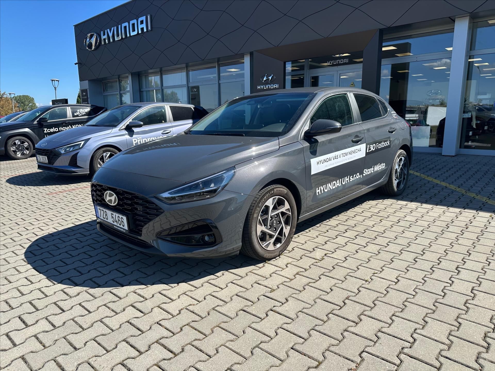 Hyundai i30, 1,5 TGDi MHEV 103 kW  FB Style - fotka 4