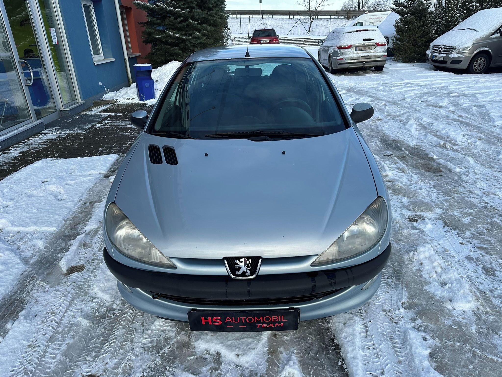 Peugeot 206, 2,0 HDi 66kW  2 sady kol - fotka 3