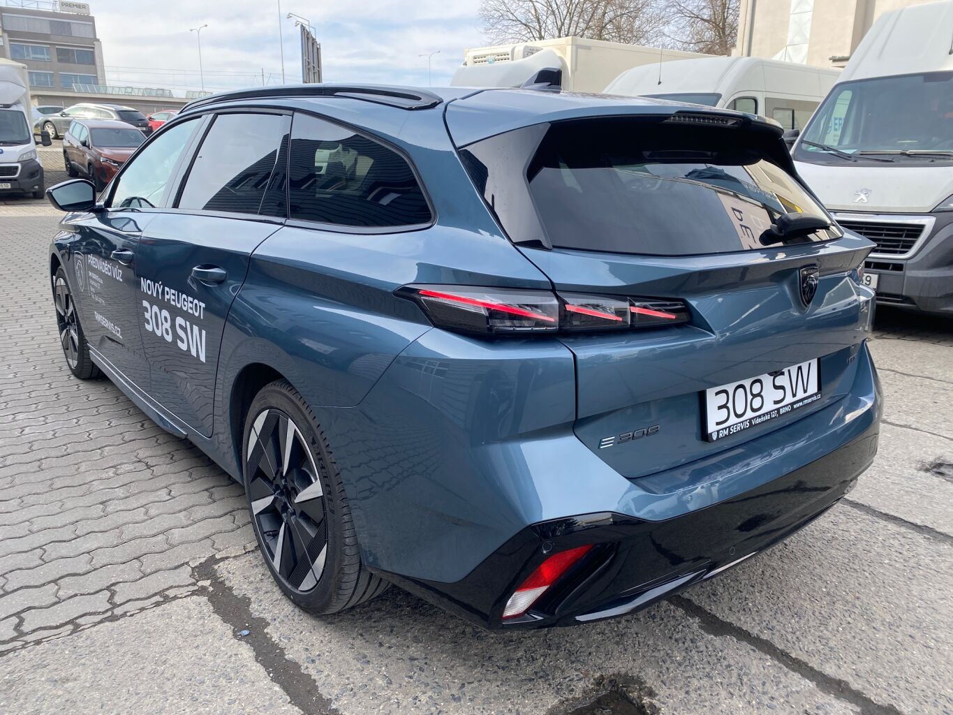 Peugeot 308, SW GT Elektromotor 115 kW / 15 - fotka 6