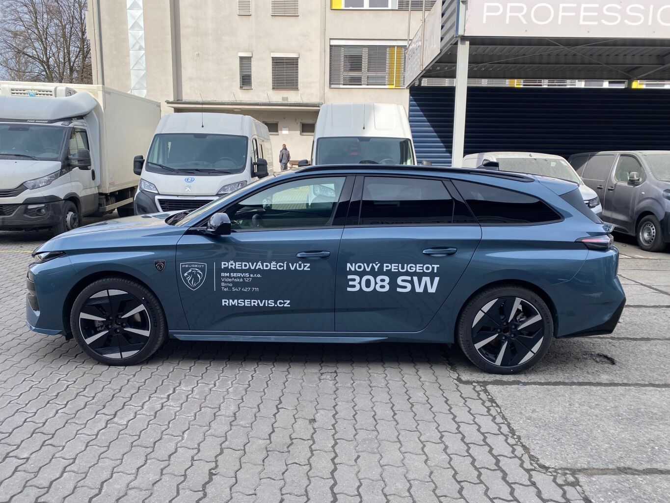 Peugeot 308, SW GT Elektromotor 115 kW / 15 - fotka 3