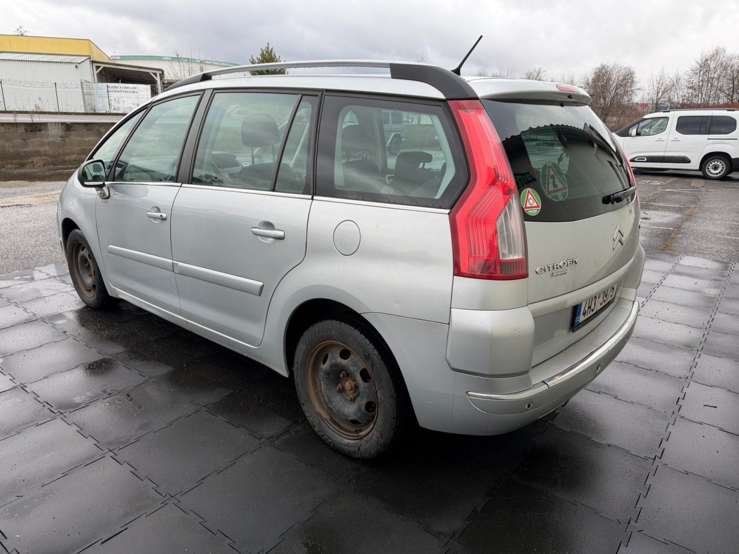 Citroën C4 Picasso, 1.6HDi 80kW automat - fotka 5