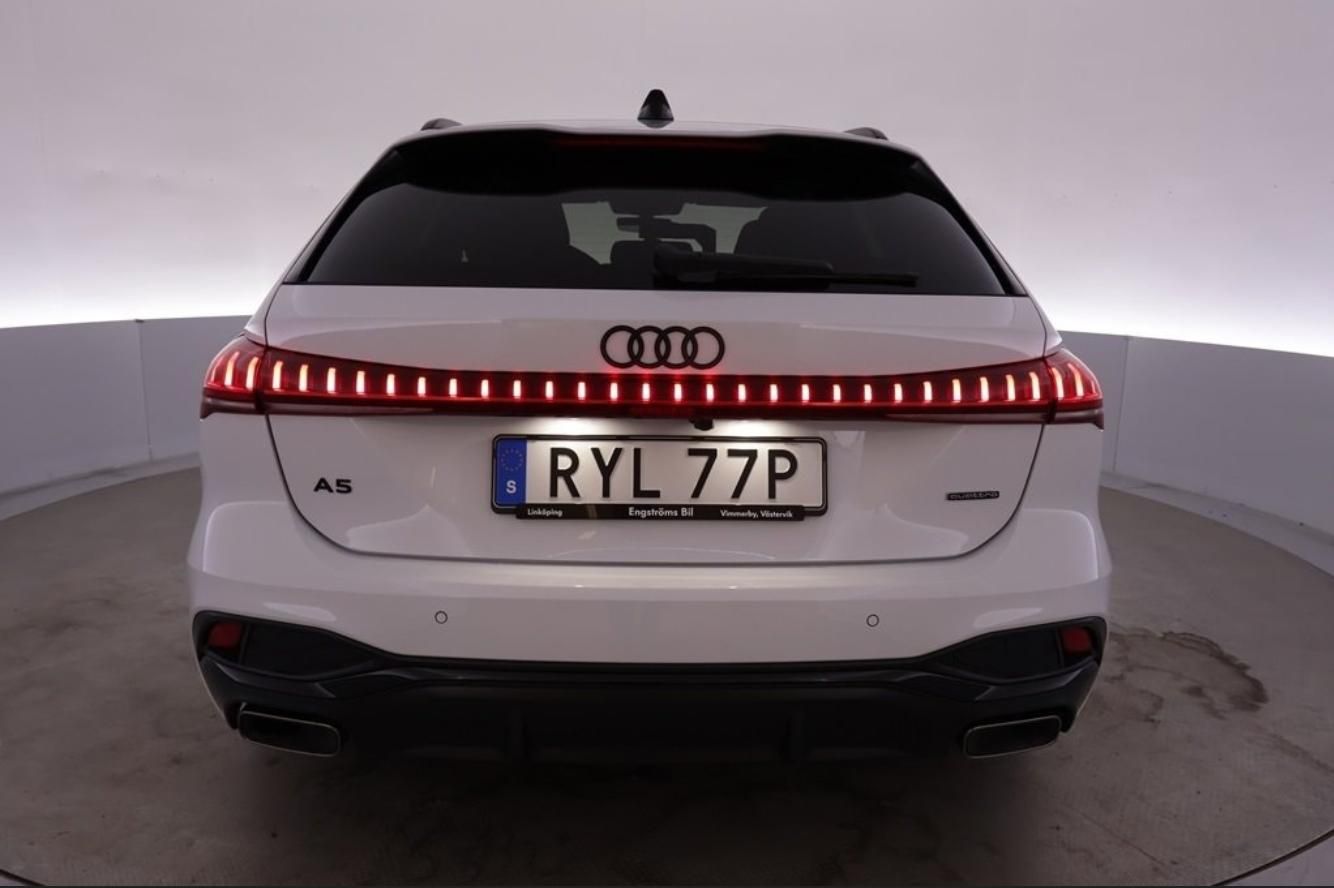 Audi A5, Avant e-hyb. S-line AWD Matrix - fotka 5