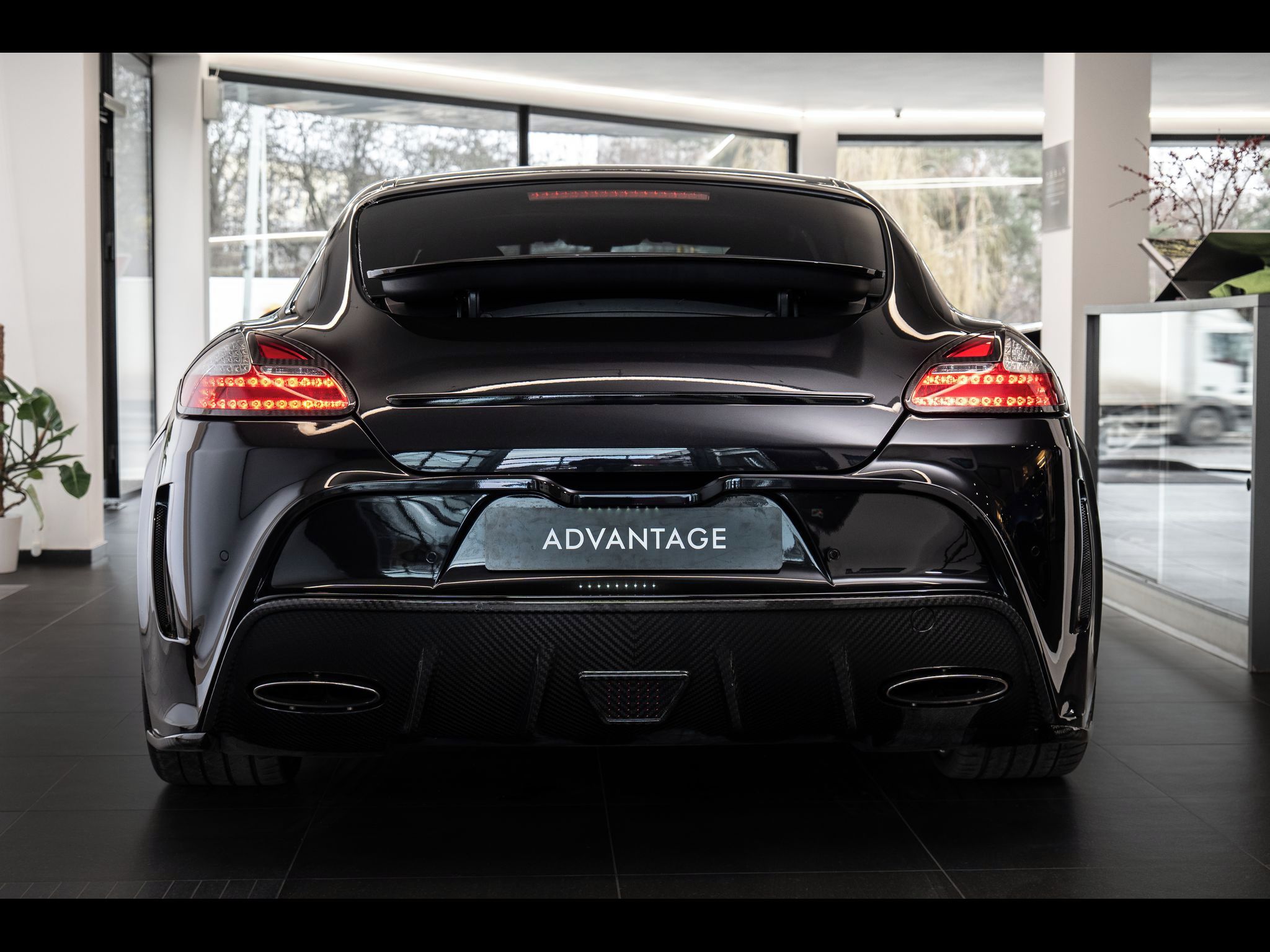Porsche Panamera - fotka 3