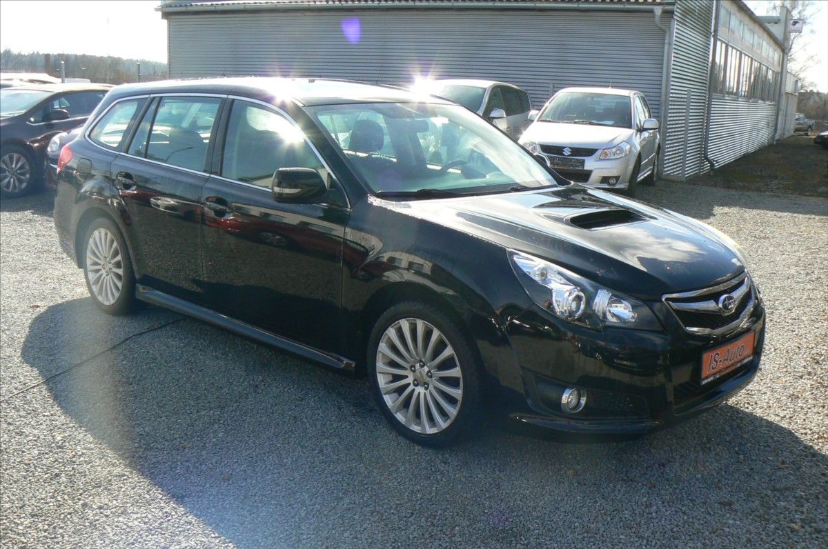 Subaru Legacy, 2,0 D 4x4 COMBI - fotka 2