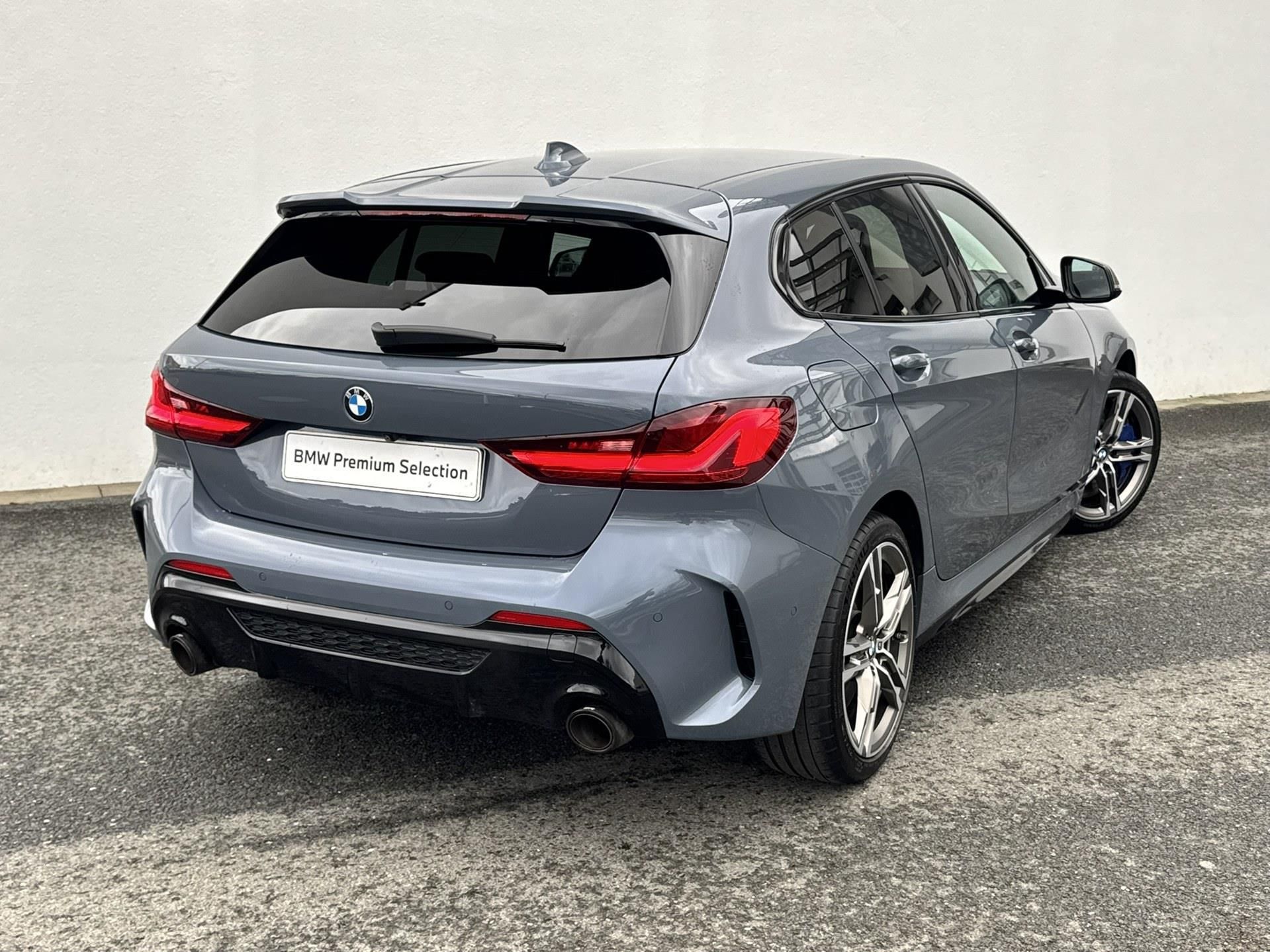 BMW Řada 1, M135i xDrive Hatchback Remus - fotka 2