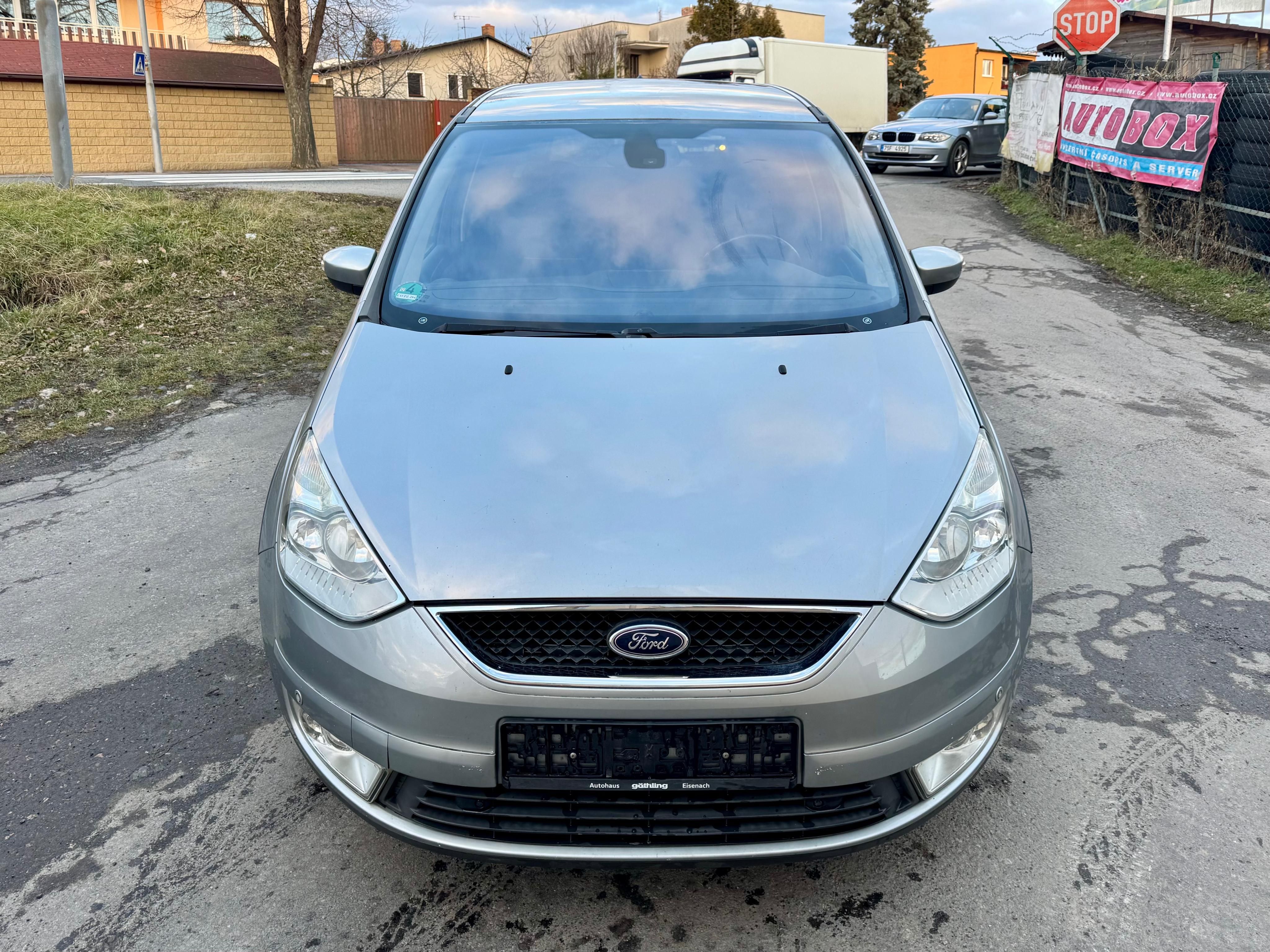 Ford Galaxy, 2.0TDCi 96kW 7.Míst. AC.Navi. - fotka 6