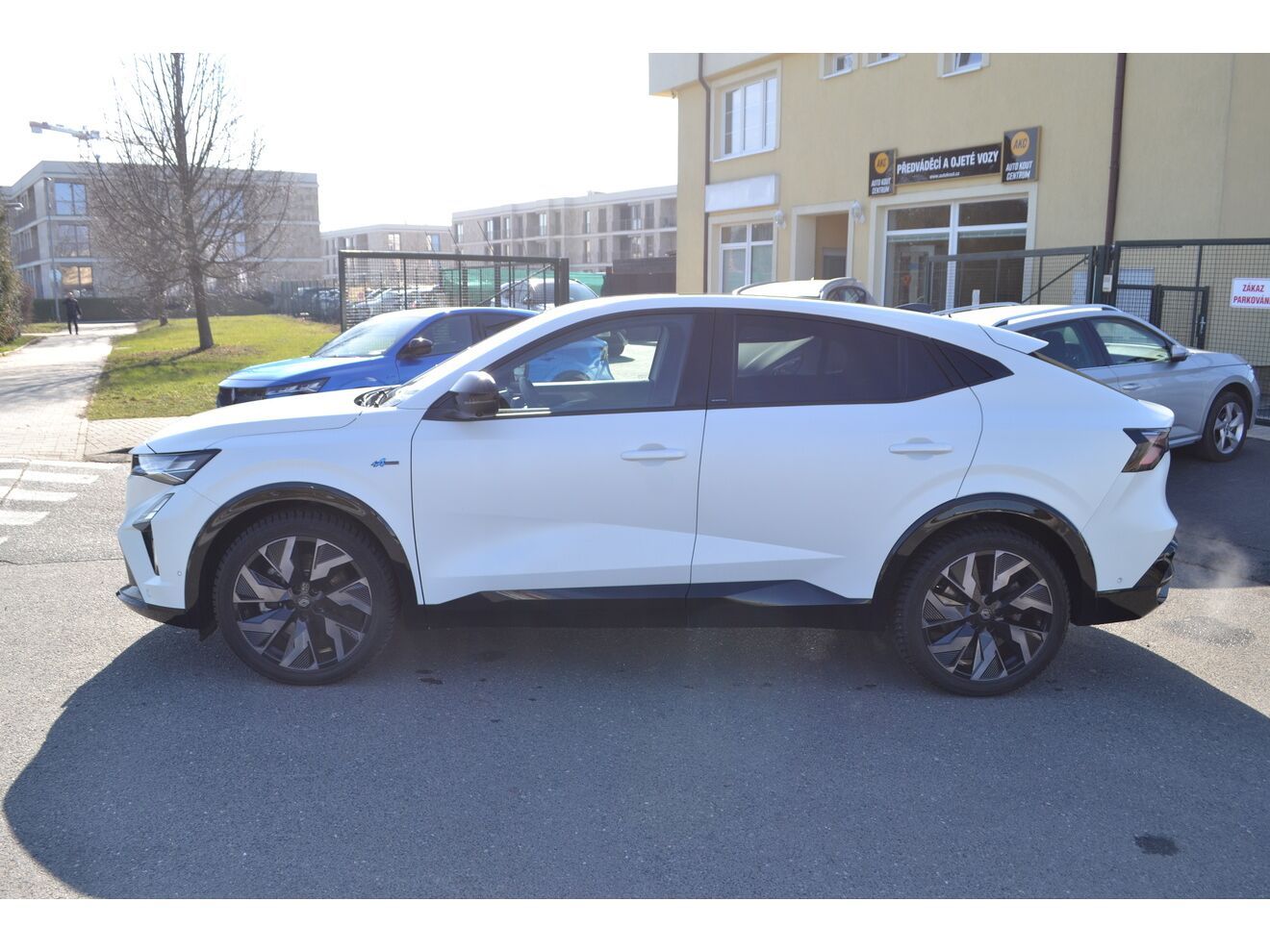 Renault Rafale, esprit Alpine E-Tech full hybr - fotka 2