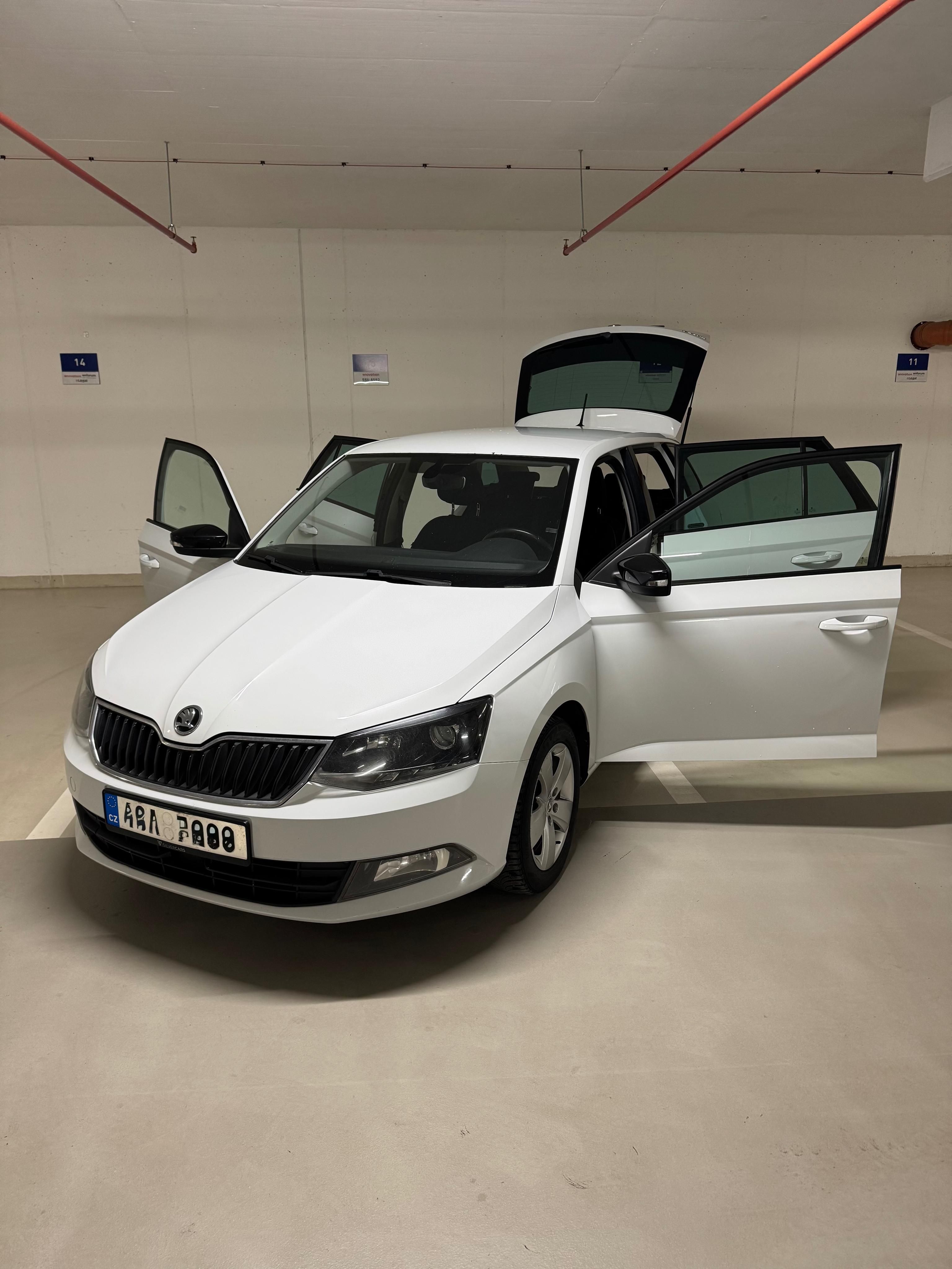 Škoda Fabia, 1.4tdi/style/servis/vyh.sedad. - fotka 3