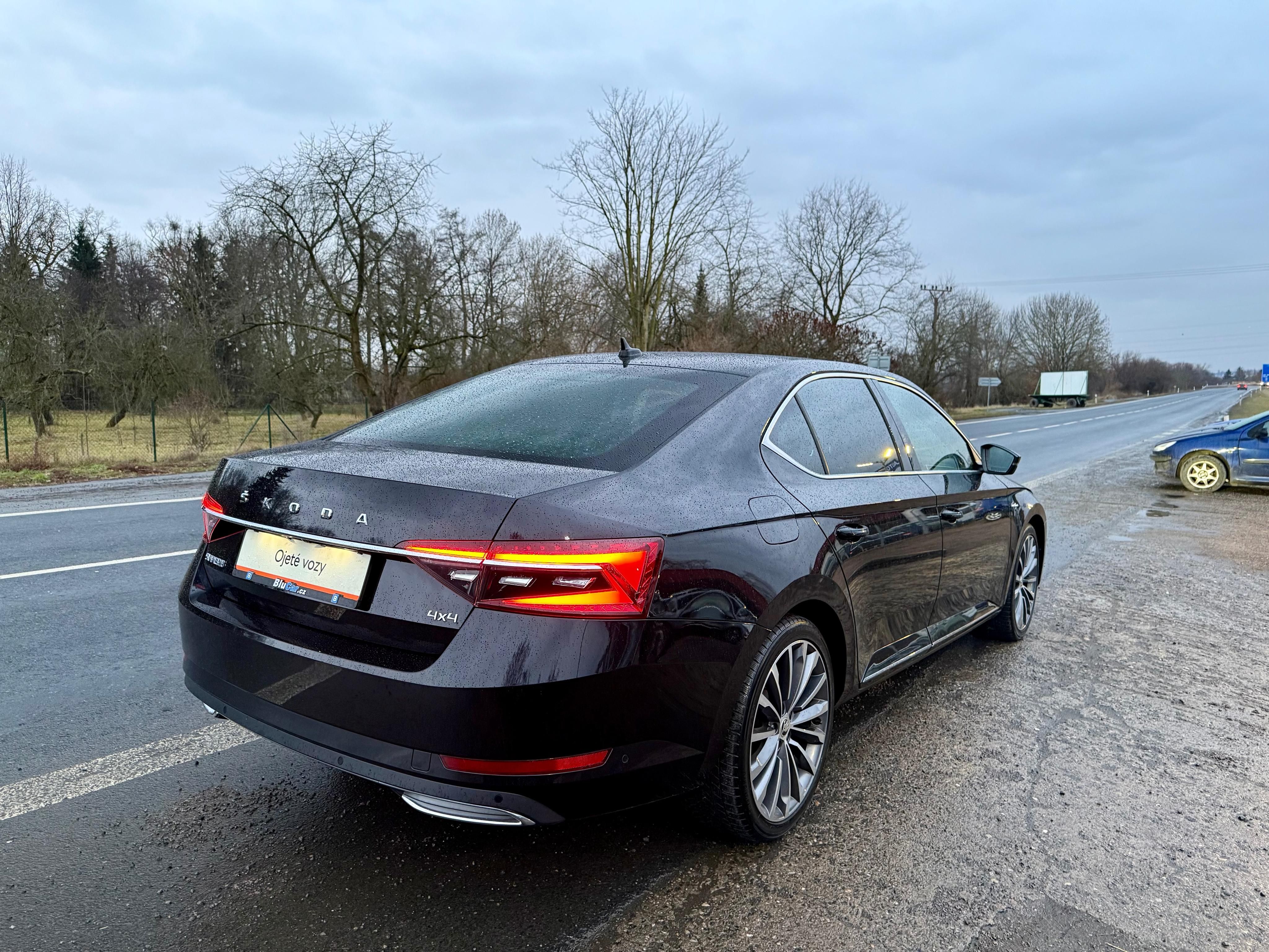 Škoda Superb, 2.0TDi 147kw 4x4 L&K ČR DSG - fotka 6
