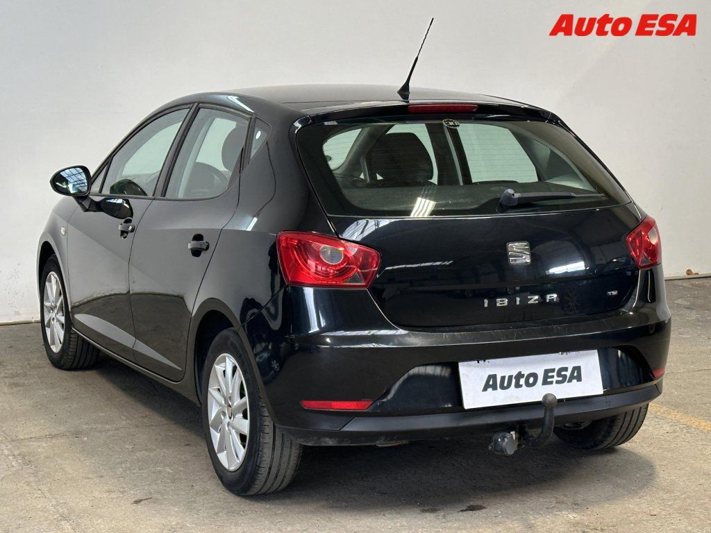 Seat Ibiza, 1.2 TSi,Style,TZ,kola - fotka 4
