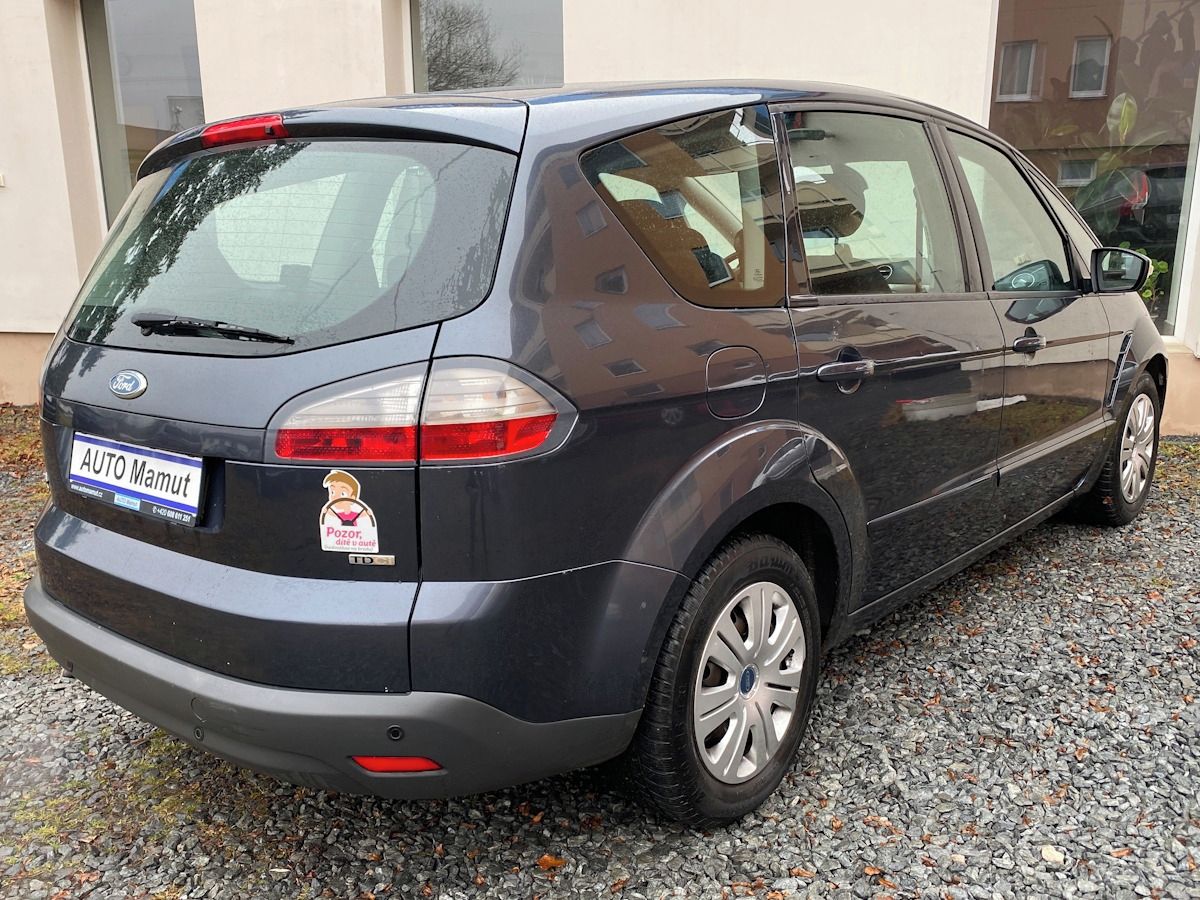 Ford S-MAX, 2.0 TDCI 96kW - fotka 3