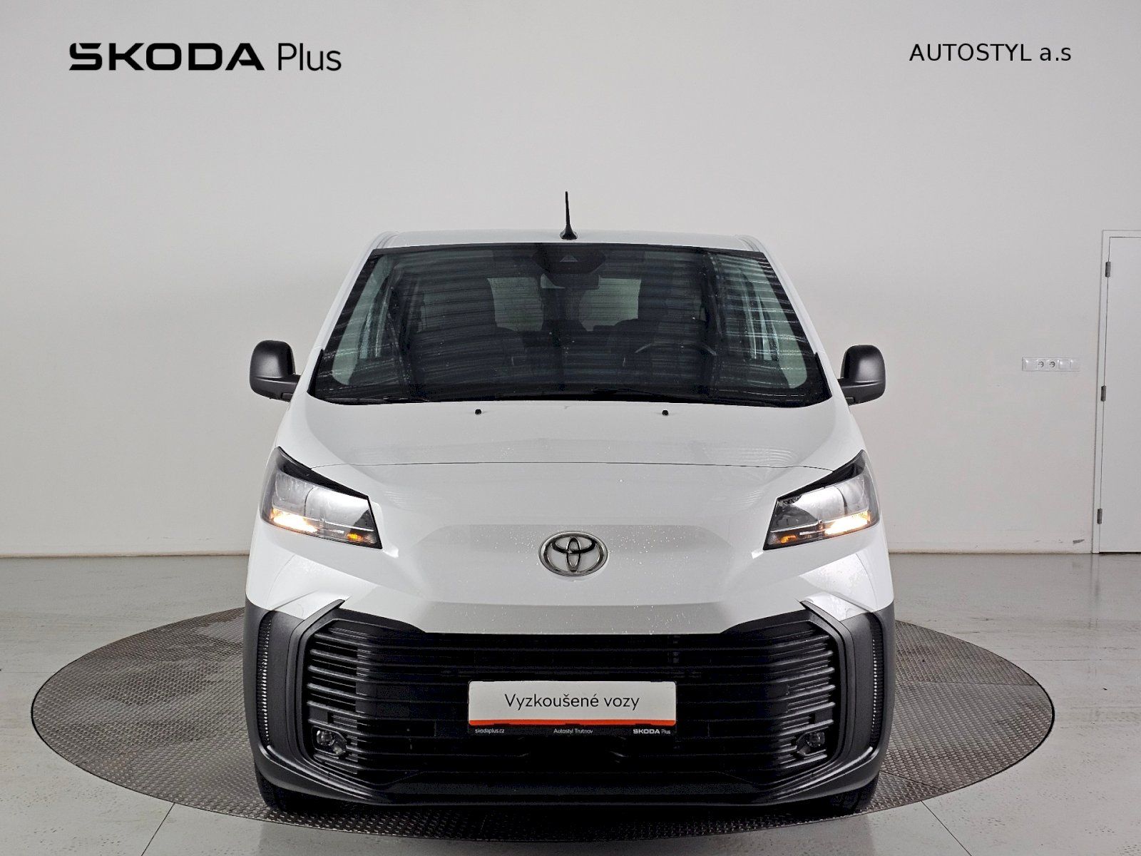 Toyota Proace Verso, 2.0D 106kW L2 COMBI 8MÍST - fotka 4