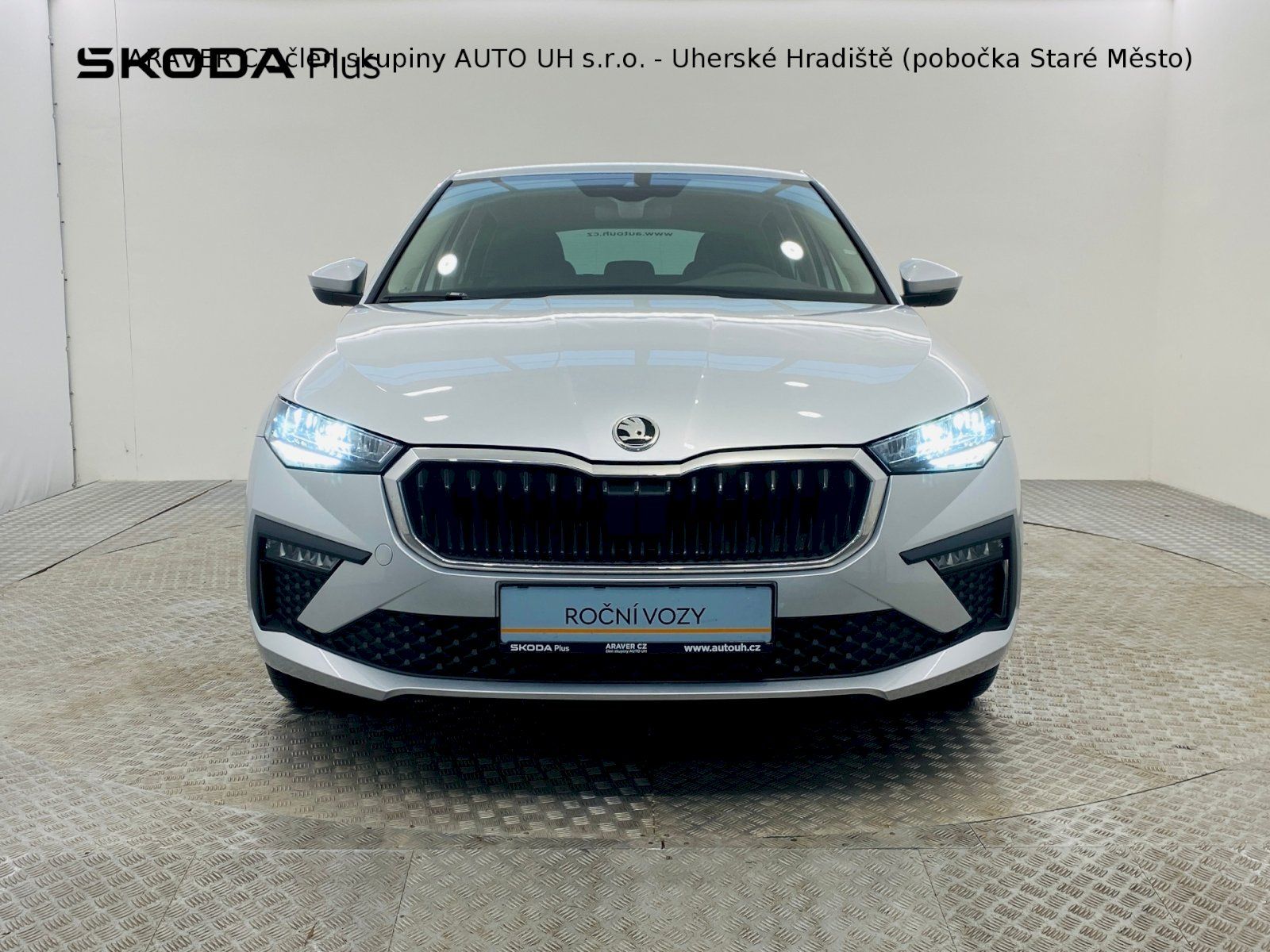 Škoda Scala, 1.0 TSI 85kW Top Selection - fotka 4