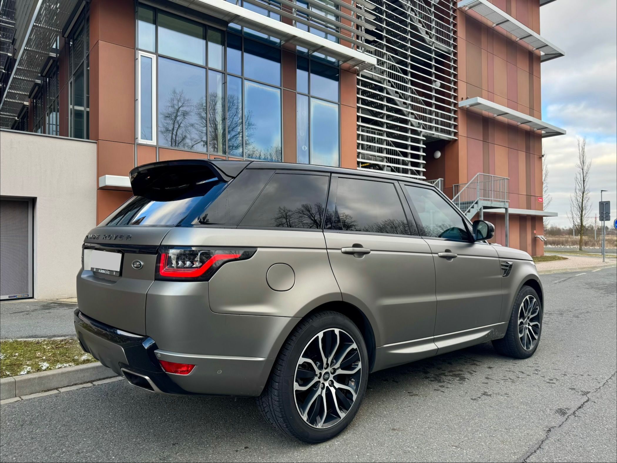 Land Rover Range Rover Sport, 3.0 Supercharged - benzín - fotka 3