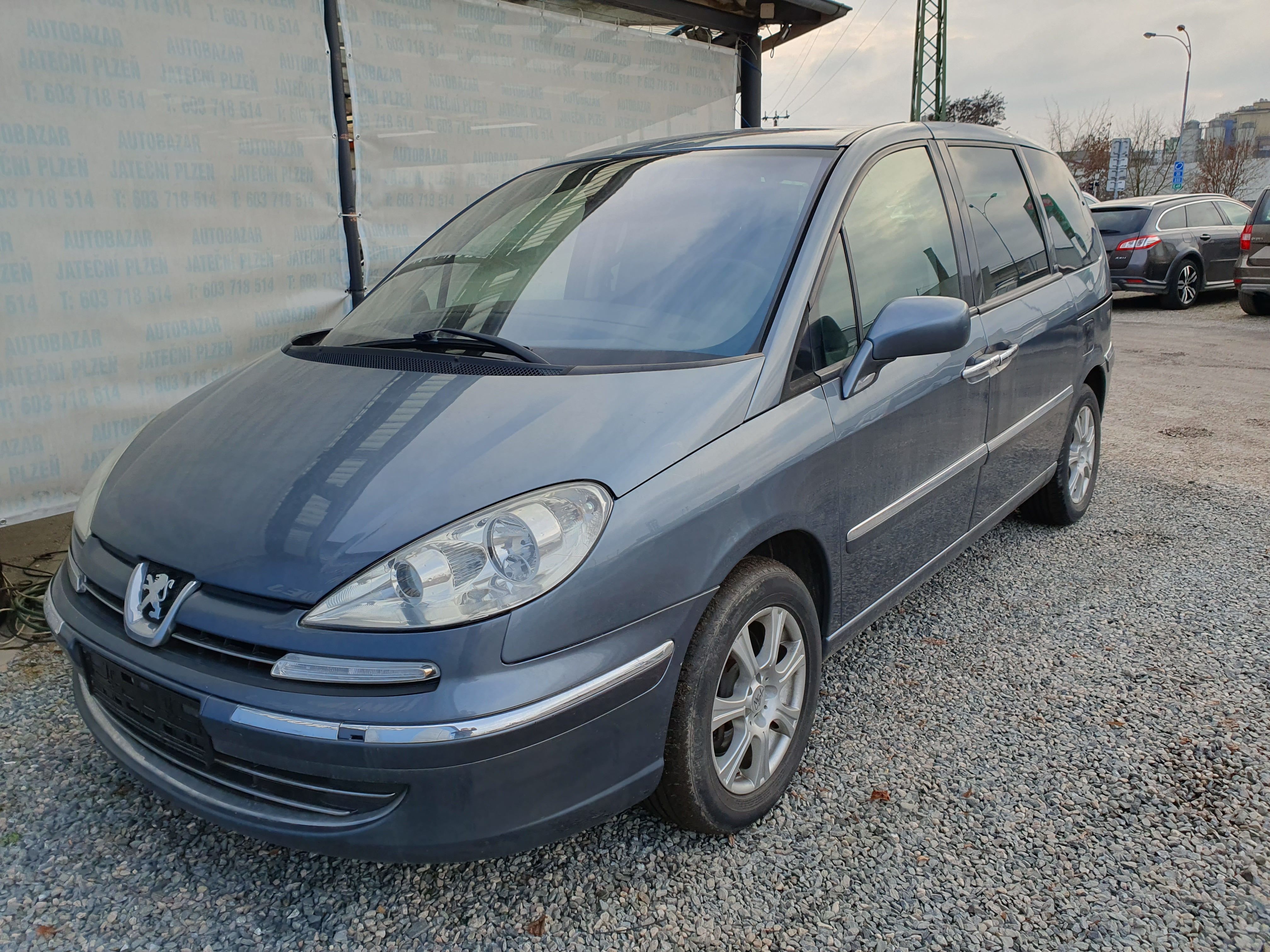 Peugeot 807, 2.2 HDI 125 KW 8 MÍST - fotka 5