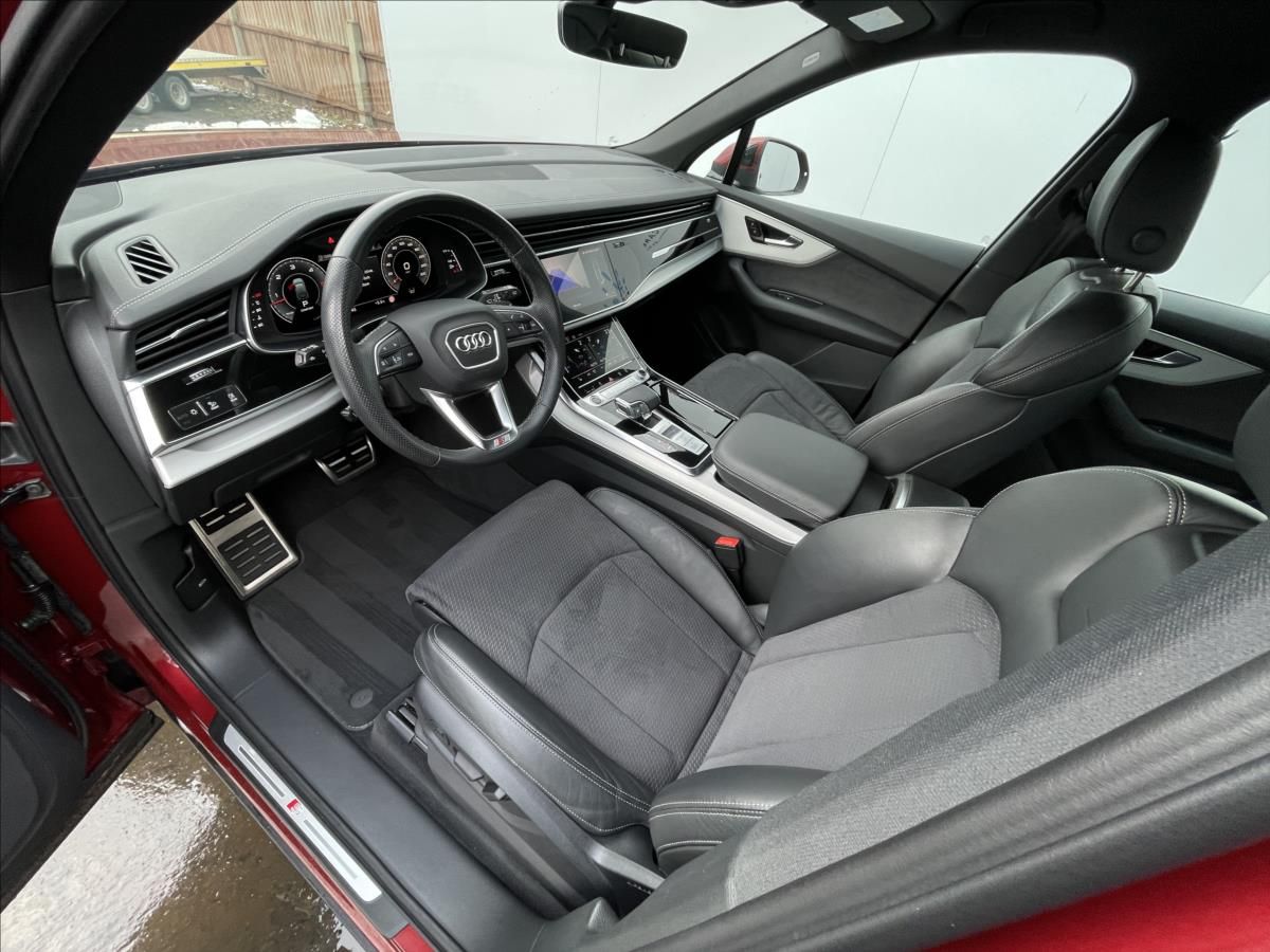 Audi Q7, 3,0 TDI quatro S line TAŽNÉ - fotka 5