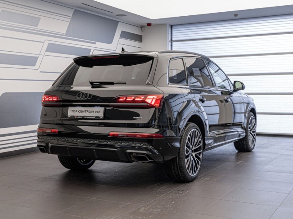 Audi Q7, SUV S line 50 TDI - fotka 4