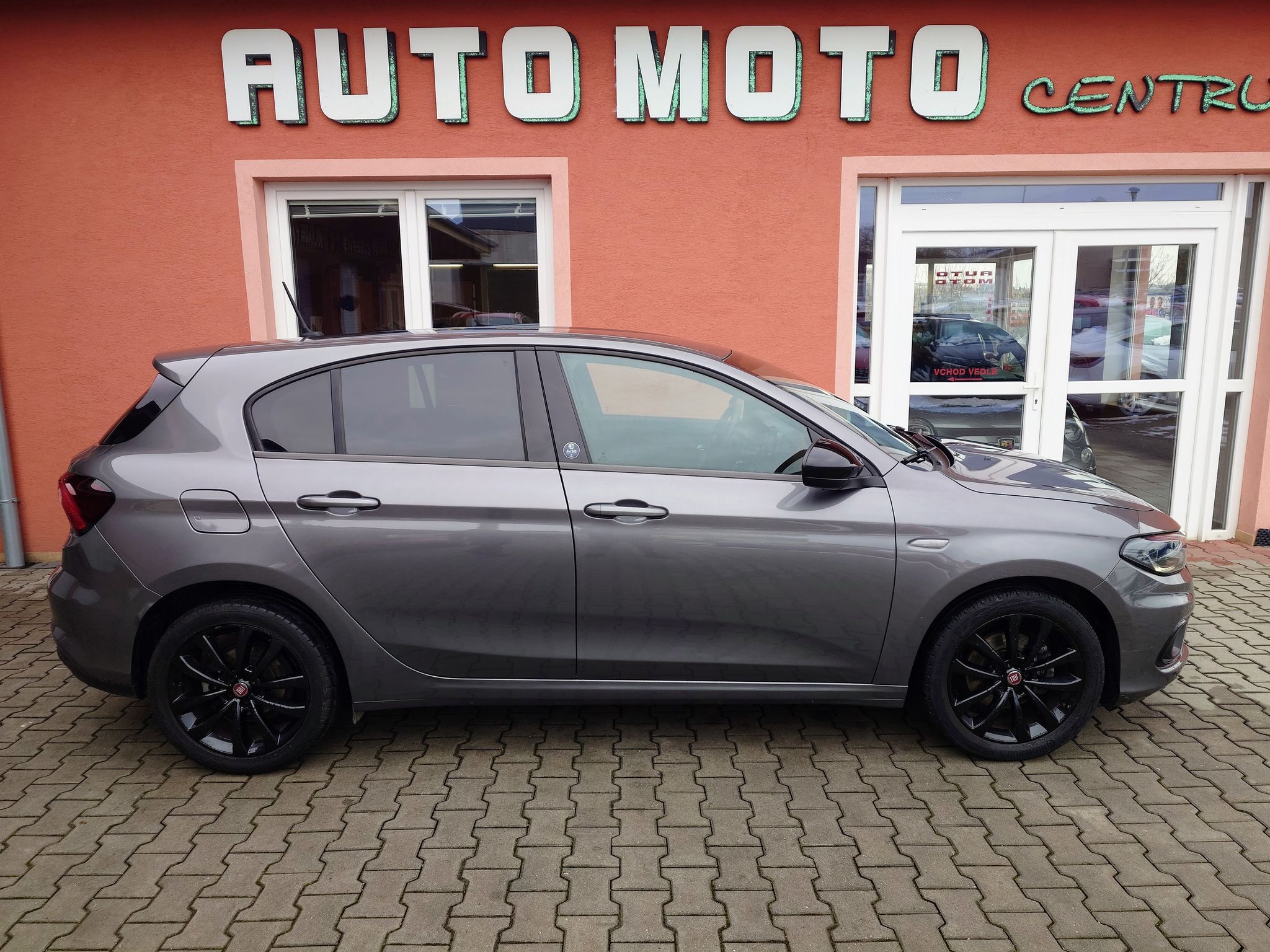 Fiat Tipo, Elysia 1.4 70 kW - fotka 5