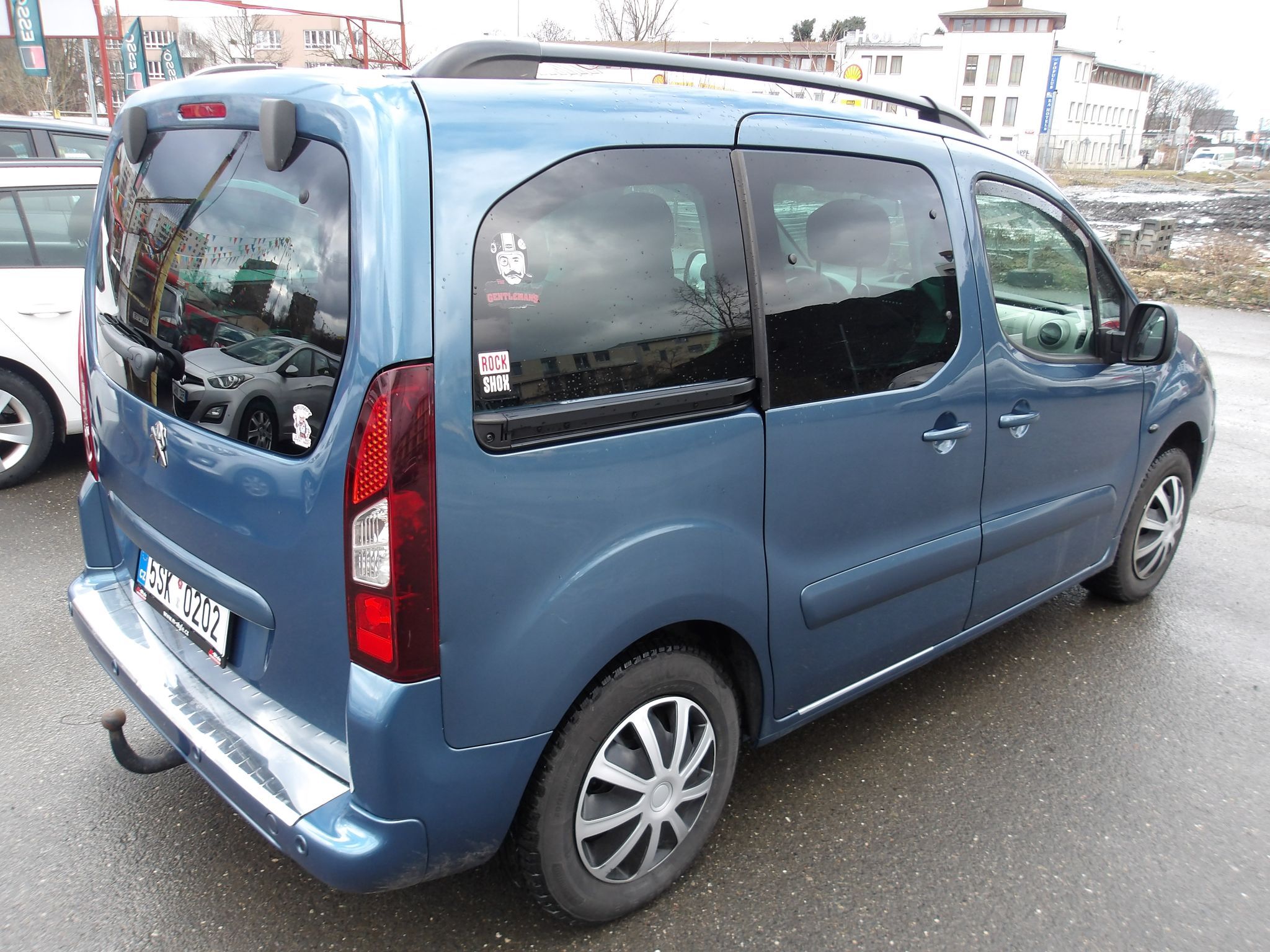 Peugeot Partner Tepee, TEPEE 1,6HDi ČR 2xKOLA ! - fotka 6