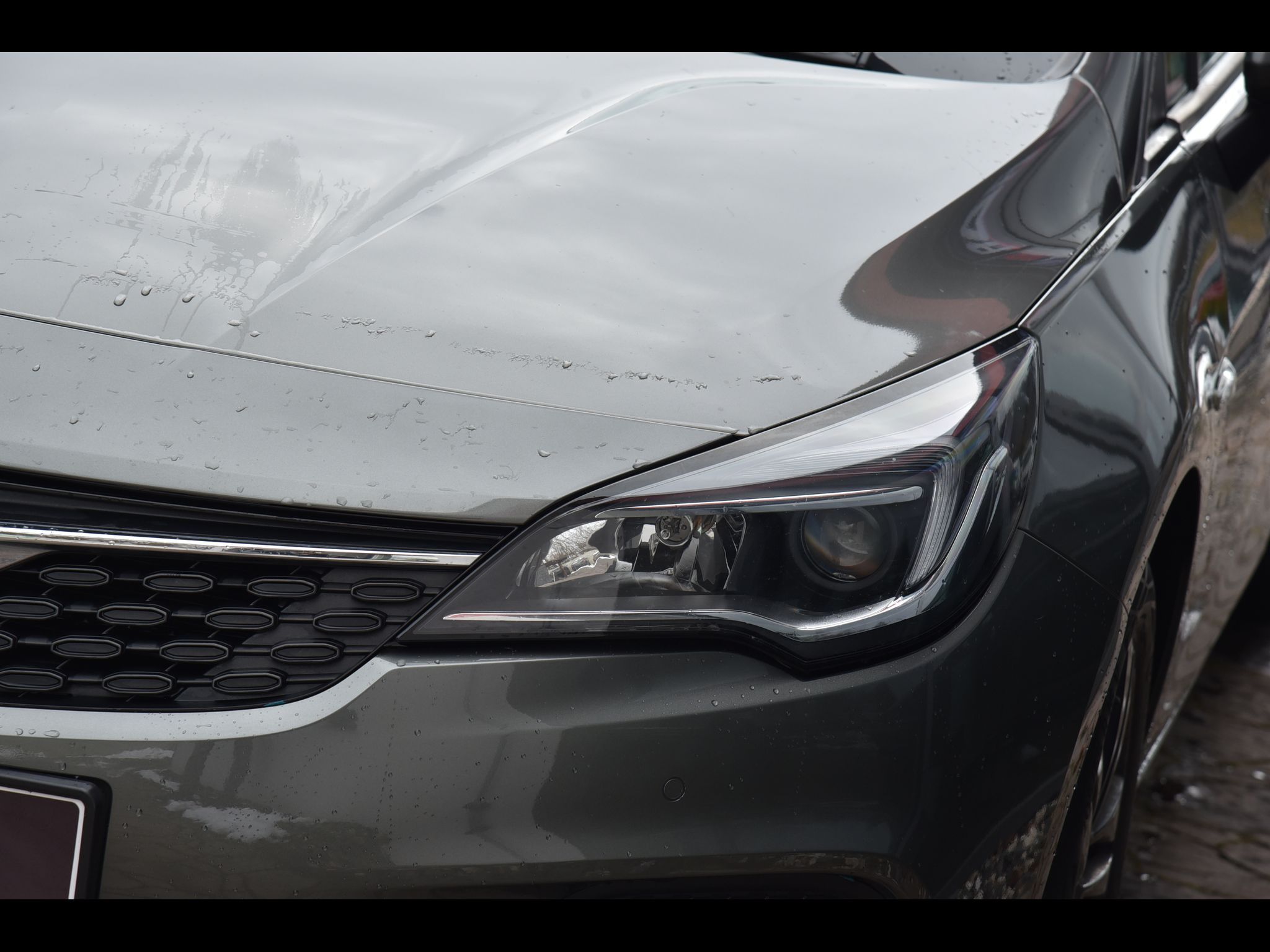 Opel Astra, 1.2 81 kw Sports Tourer - fotka 4