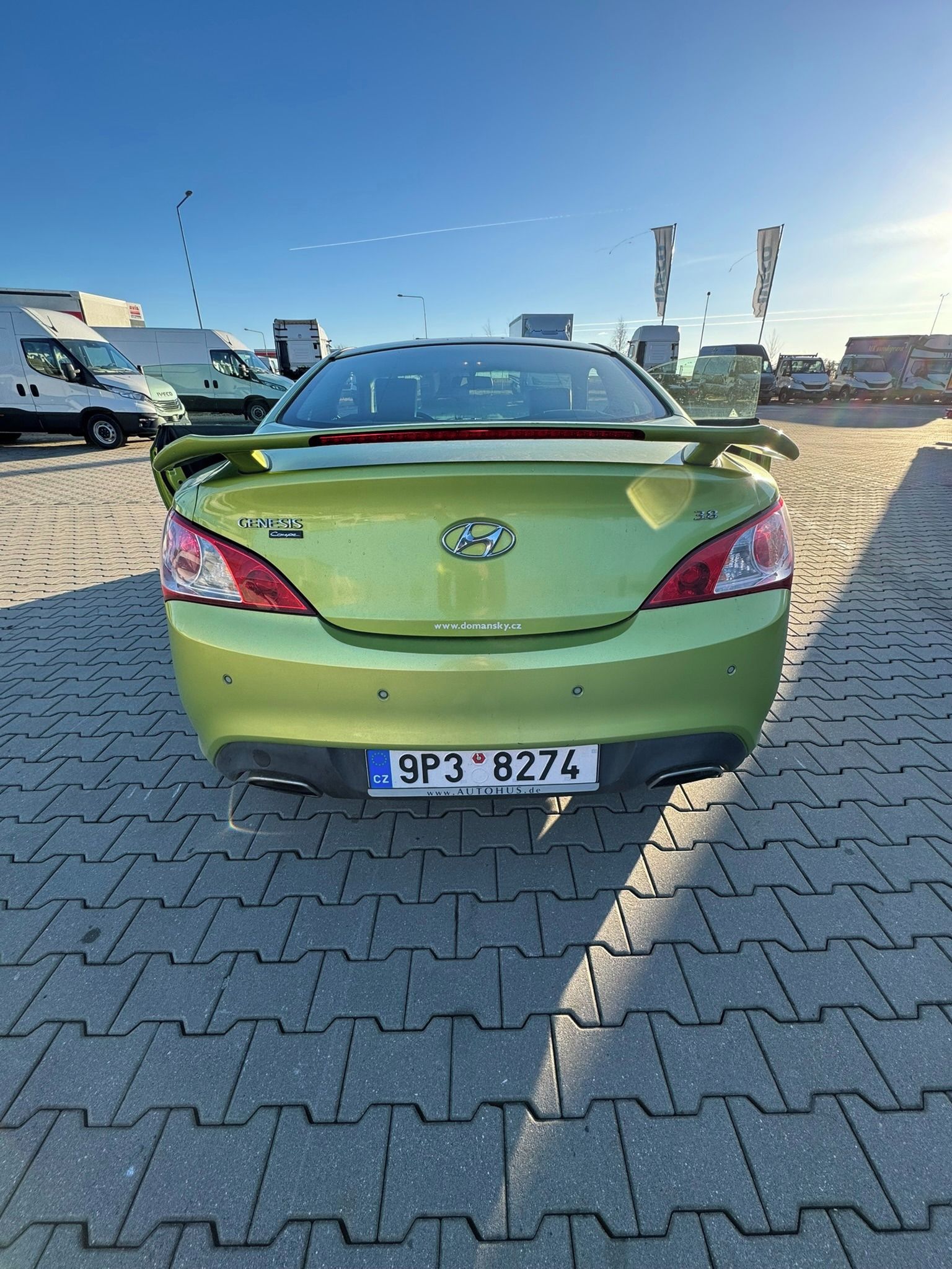 Hyundai Genesis, Coupe 3.8 - fotka 4