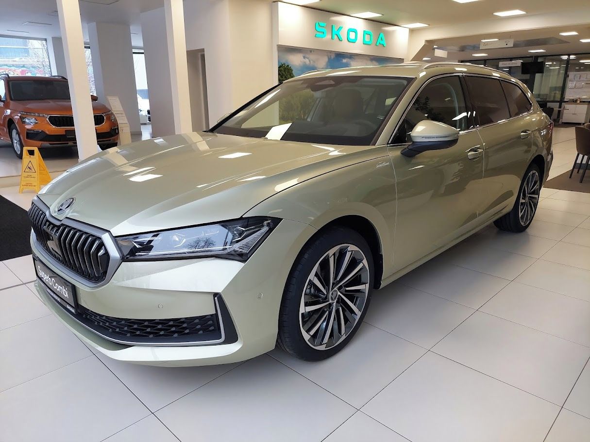 Škoda Superb, Combi LK 2,0TSI aut. 4x4