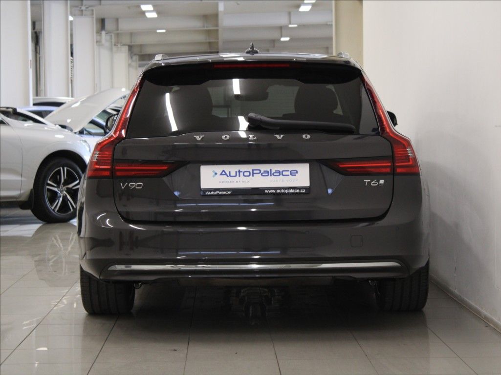 Volvo V90, 2,0 T6 AWD PLUS Bright PANO, - fotka 4