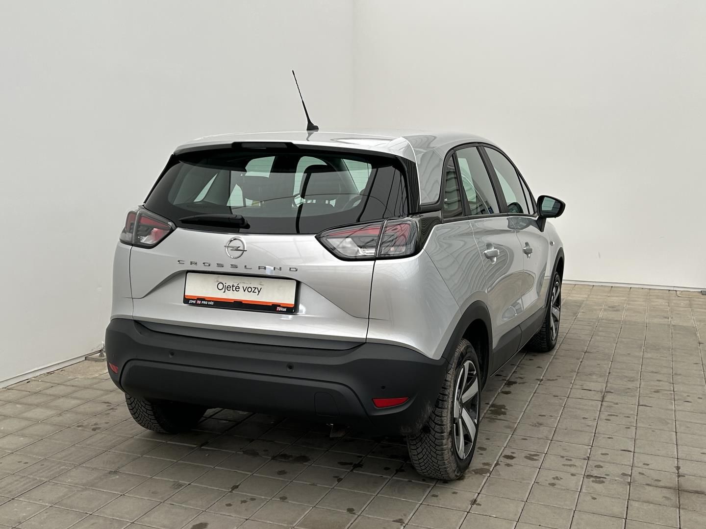 Opel Crossland, 1.2T 96kW EDITION - fotka 5