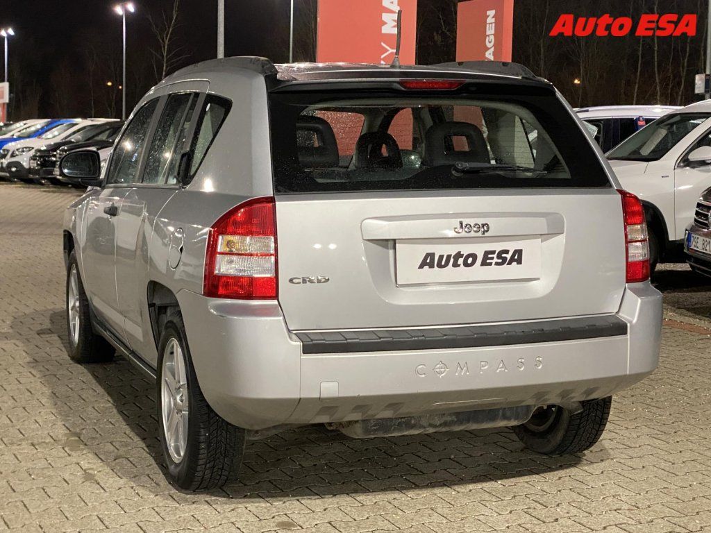 Jeep Compass, 2.0CRDi 4x4,1.maj,AC - fotka 6