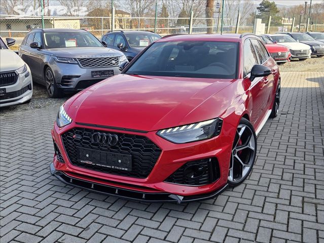 Audi RS4