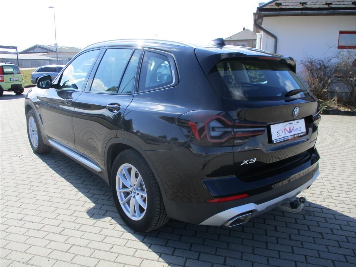 BMW X3, 2,0 i xDrive 30e 215kw Hybrid - fotka 3