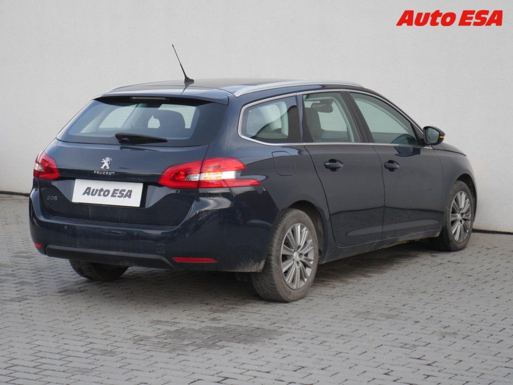 Peugeot 308, 2.0 HDi,ČR,Allure,AT - fotka 4