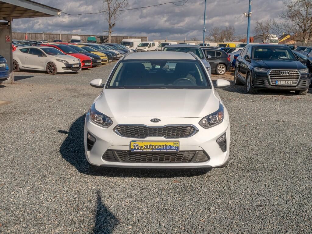 Kia Cee´d, ČR 1.6D 85KW – V ZÁRUCE - fotka 2