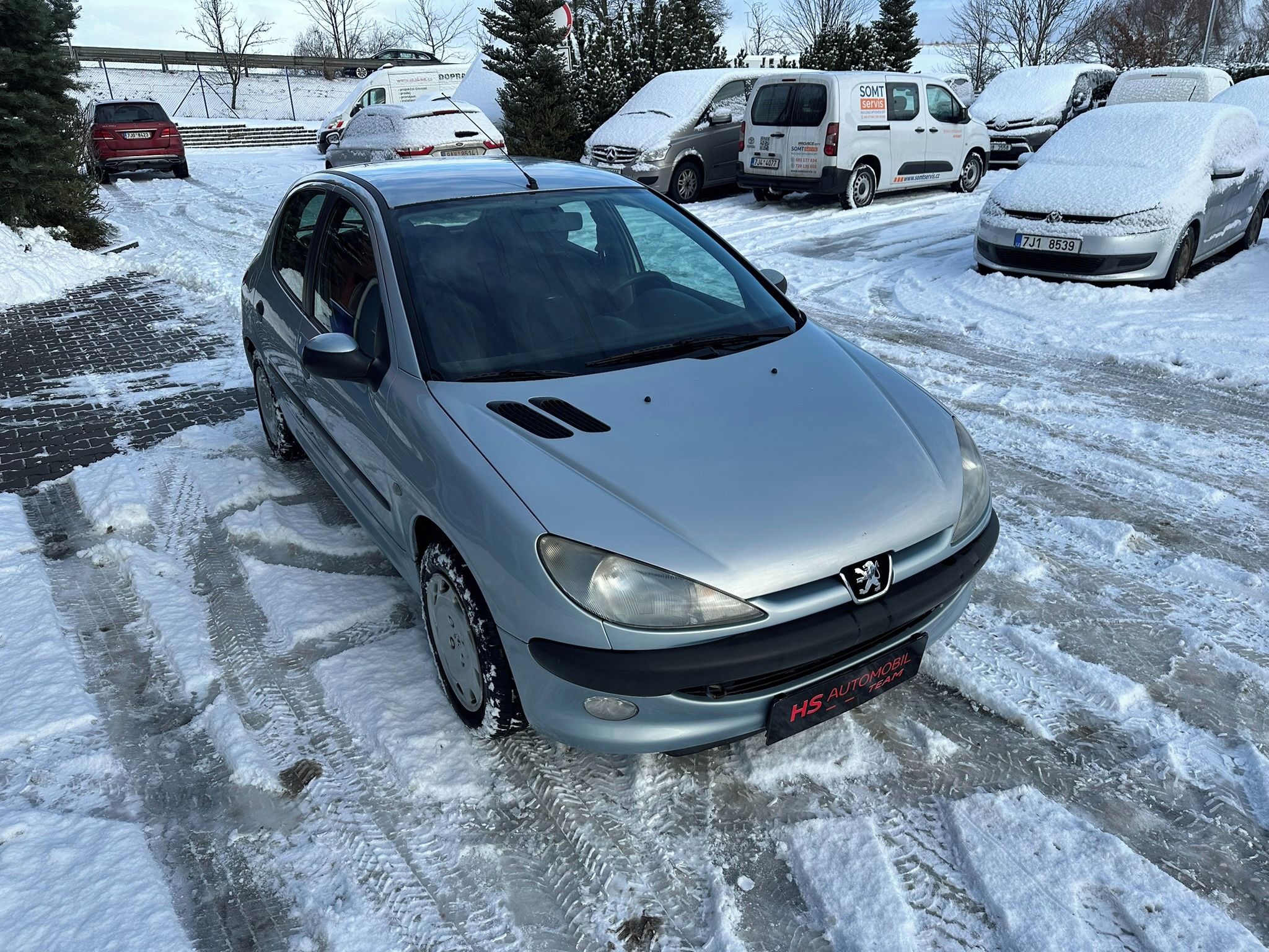 Peugeot 206, 2,0 HDi 66kW  2 sady kol - fotka 5