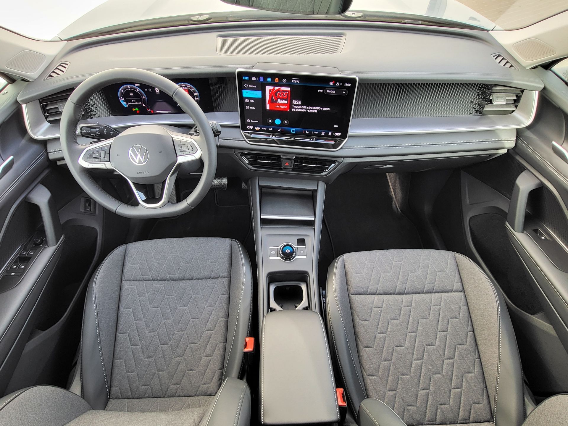 Volkswagen Tayron, People 2,0 TDI 110kW-nové - fotka 5