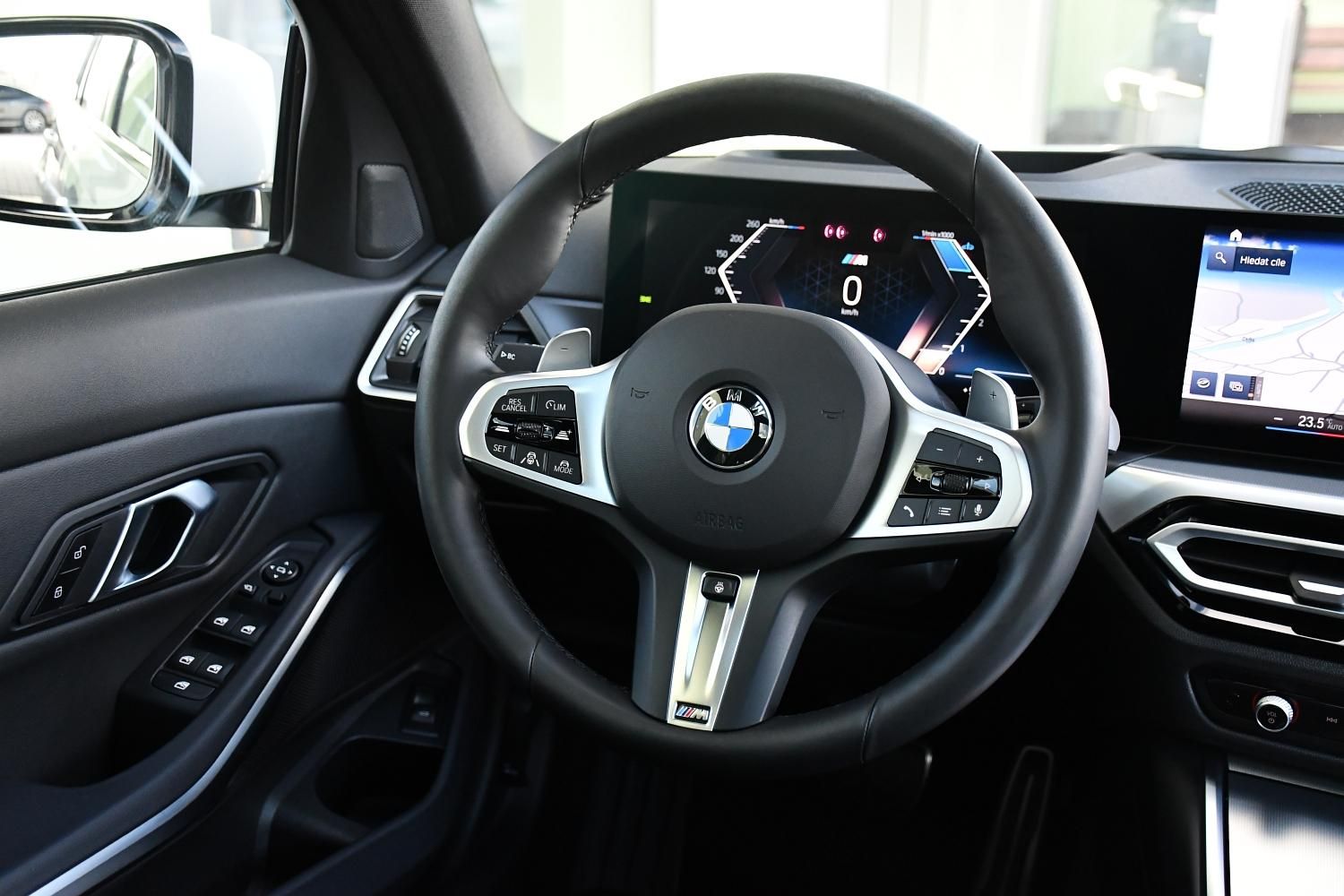 BMW Řada 3, 320d xD M-SPORT 3LZÁRUKA ČR 1M - fotka 6