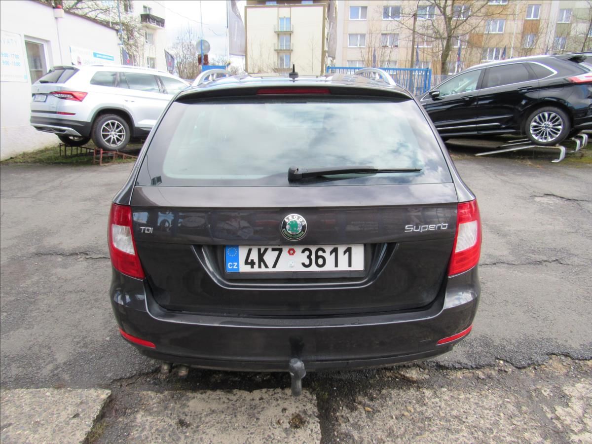 Škoda Superb, 1,9 TDi 77kW Combi - fotka 5