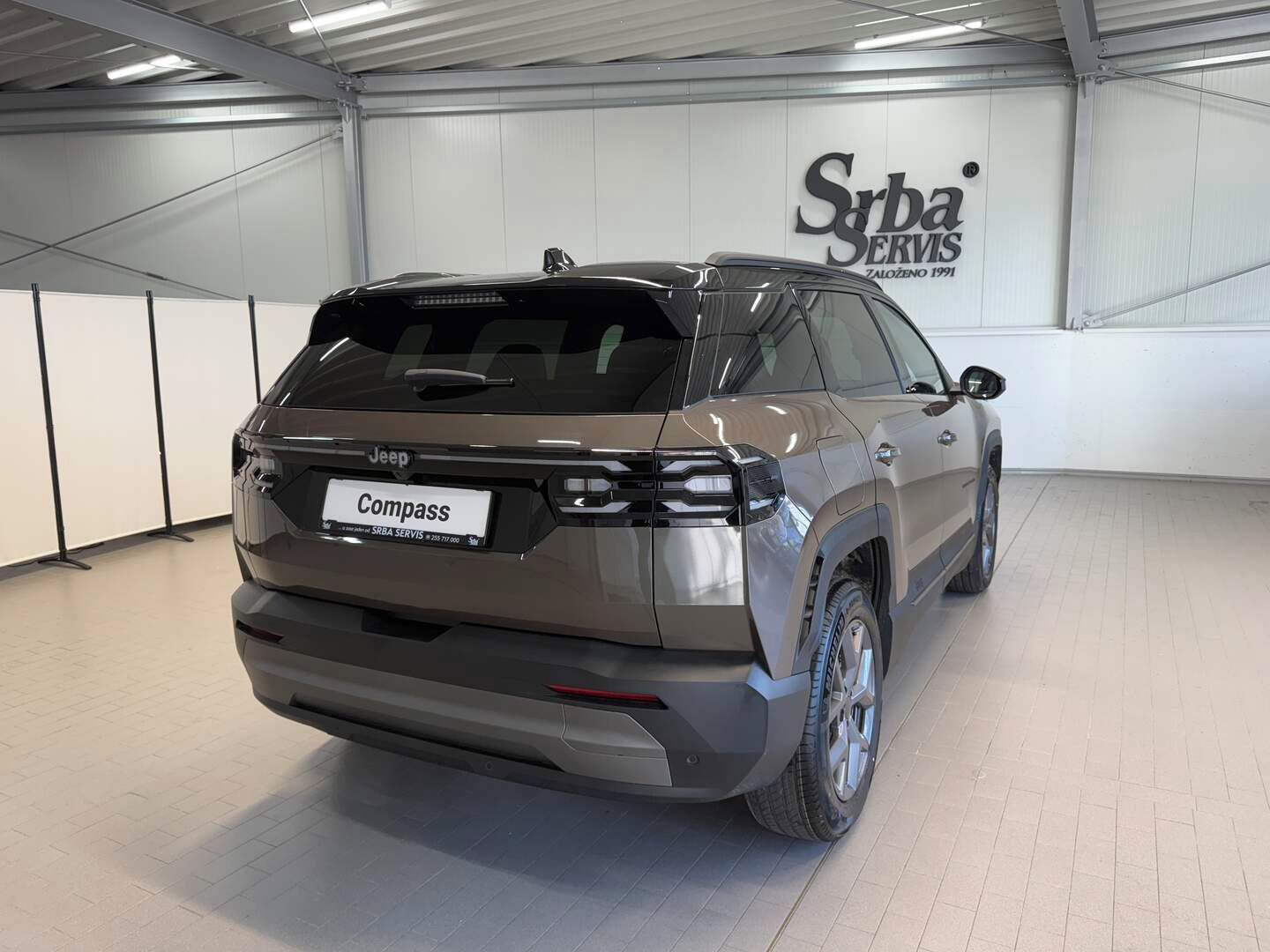 Jeep Compass, First Edition e-Hybrid 145k eD - fotka 4