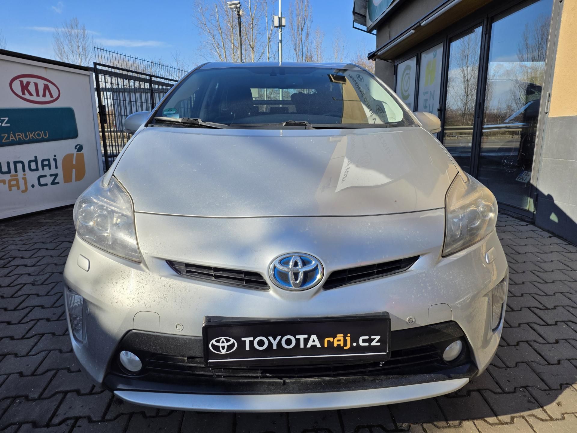 Toyota Prius, 1.8-HYBRID-spotř.5l/100km