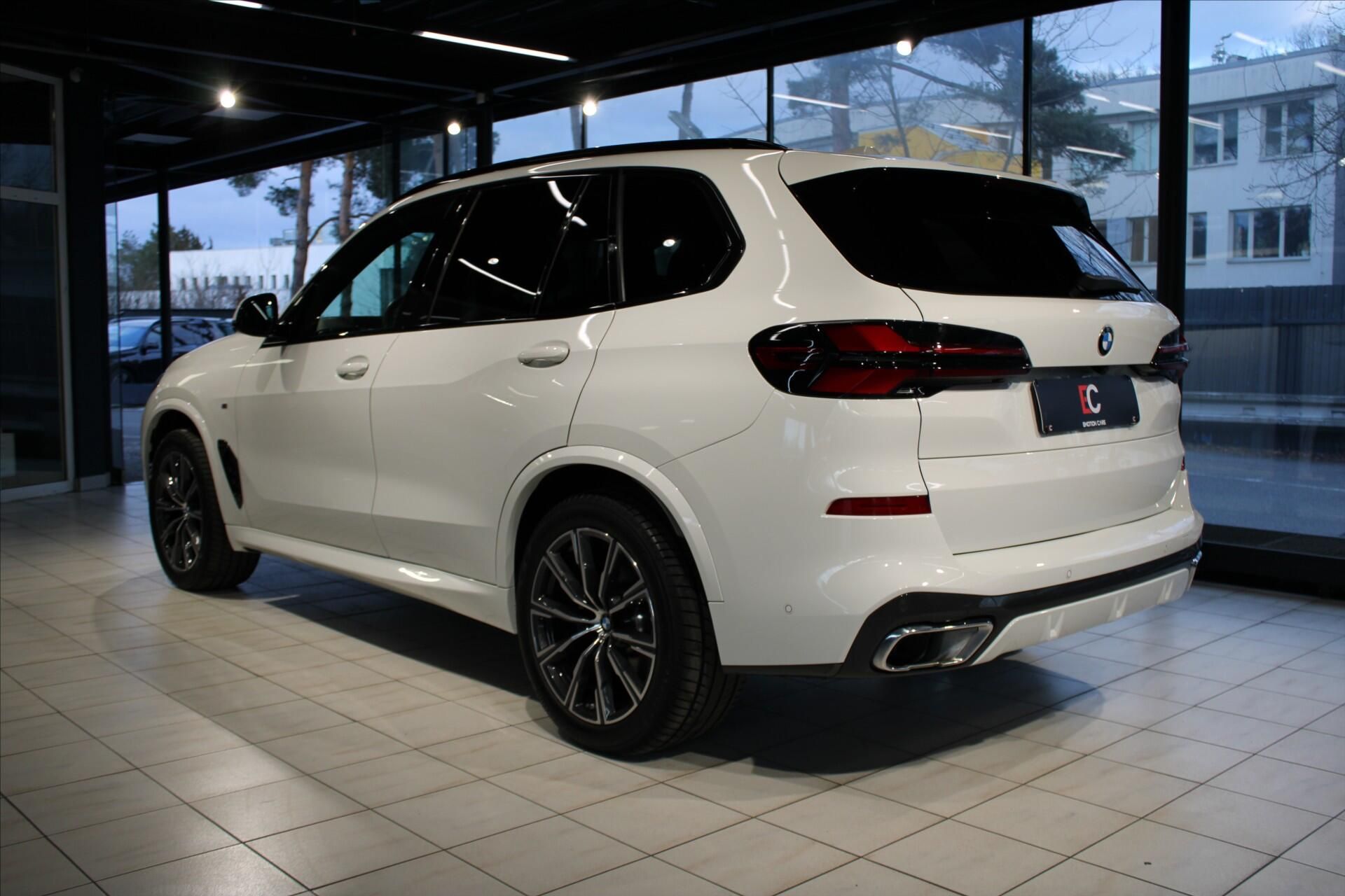 BMW X5, xDrive30d M Sport DAProf/NezTo - fotka 5