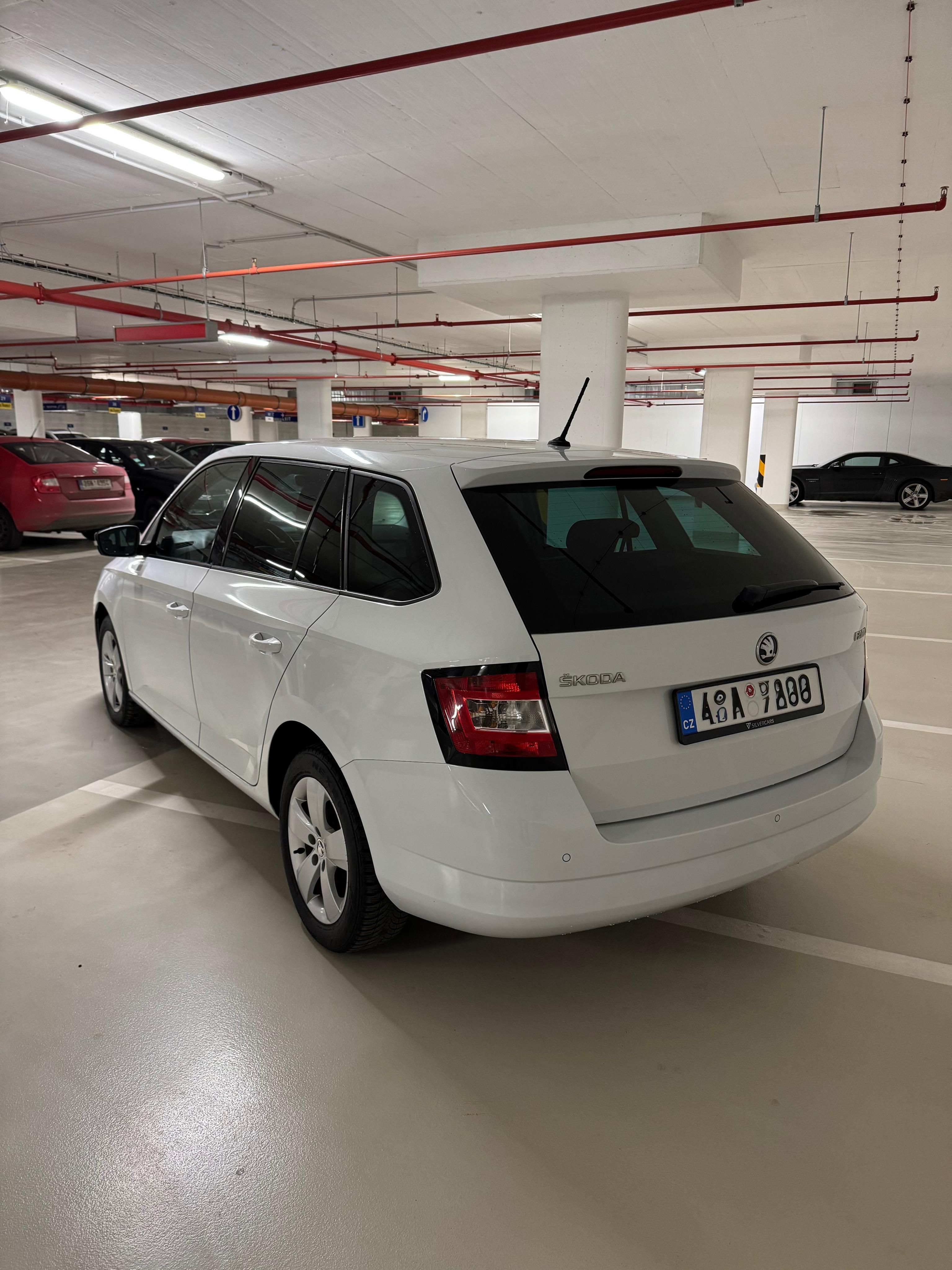 Škoda Fabia, 1.4tdi/style/servis/vyh.sedad. - fotka 5
