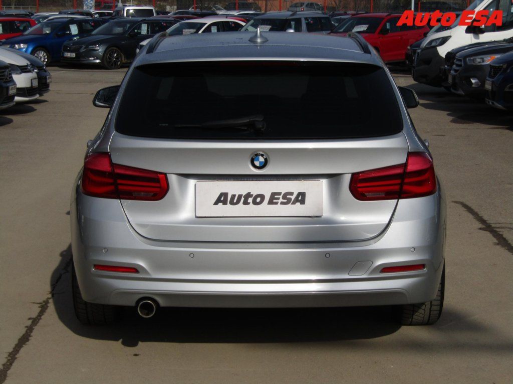 BMW Řada 3, 2.0 D 316 d - fotka 5