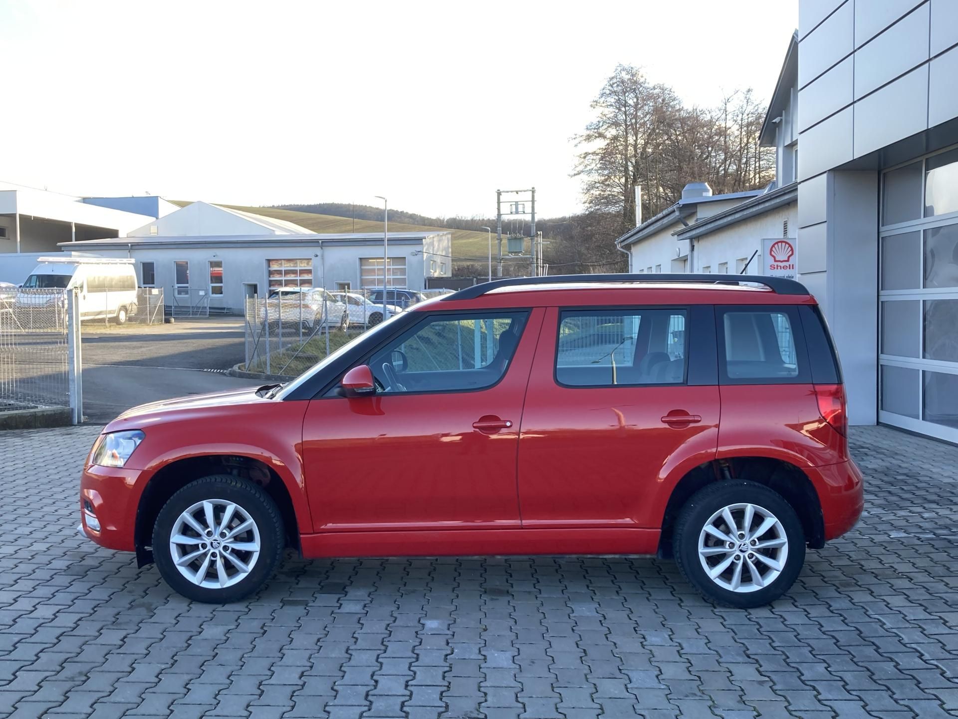 Škoda Yeti, 1.2 tsi dsg ACTIVE - fotka 2
