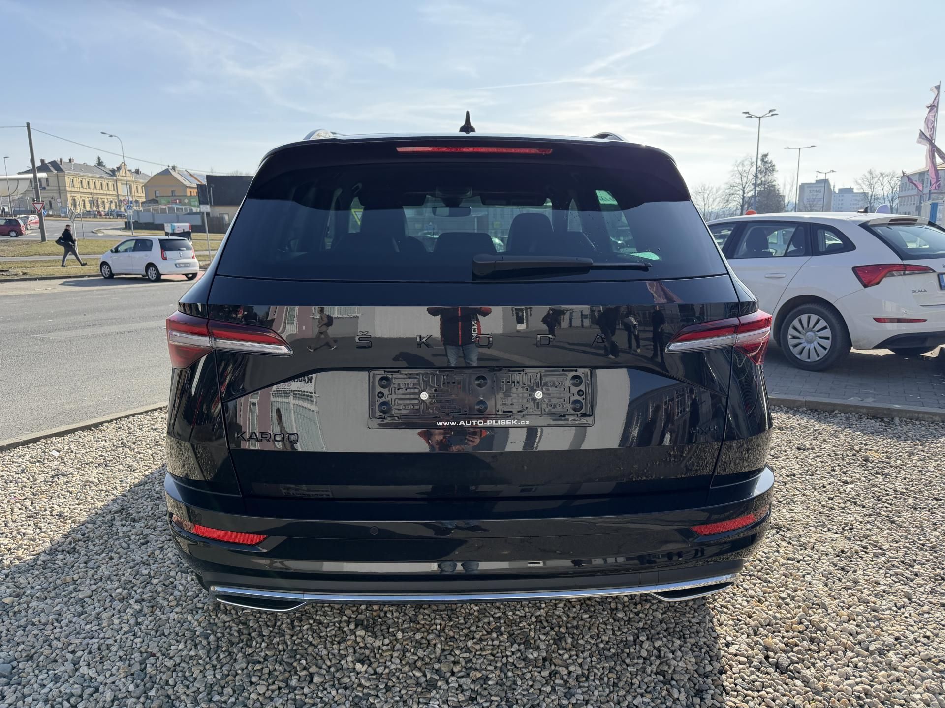 Škoda Karoq, 2,0 TSi/140kW 4x4 DSG Sportlin - fotka 6
