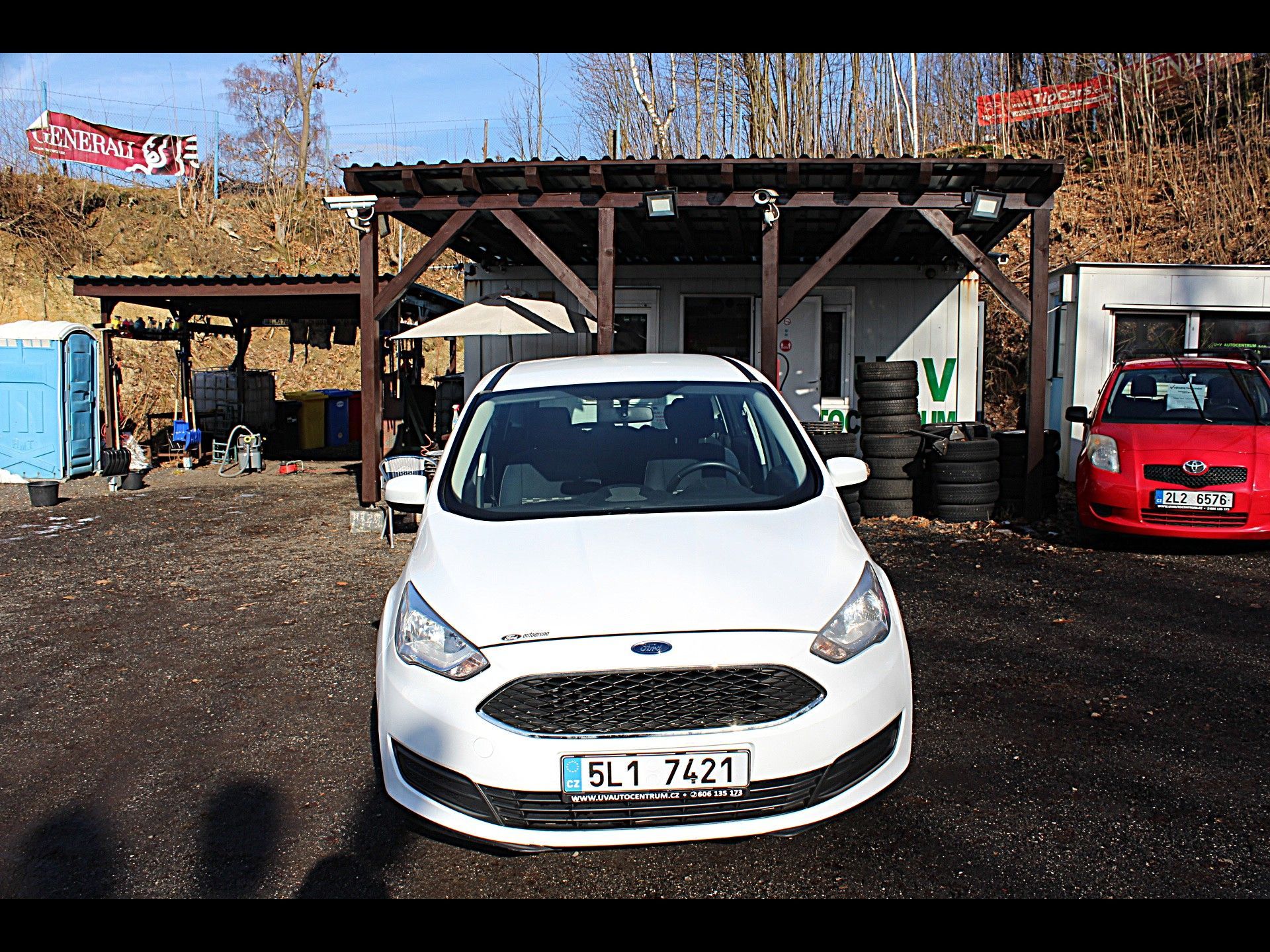 Ford Grand C-MAX, 1.0 74 kW serv. knížka - fotka 2