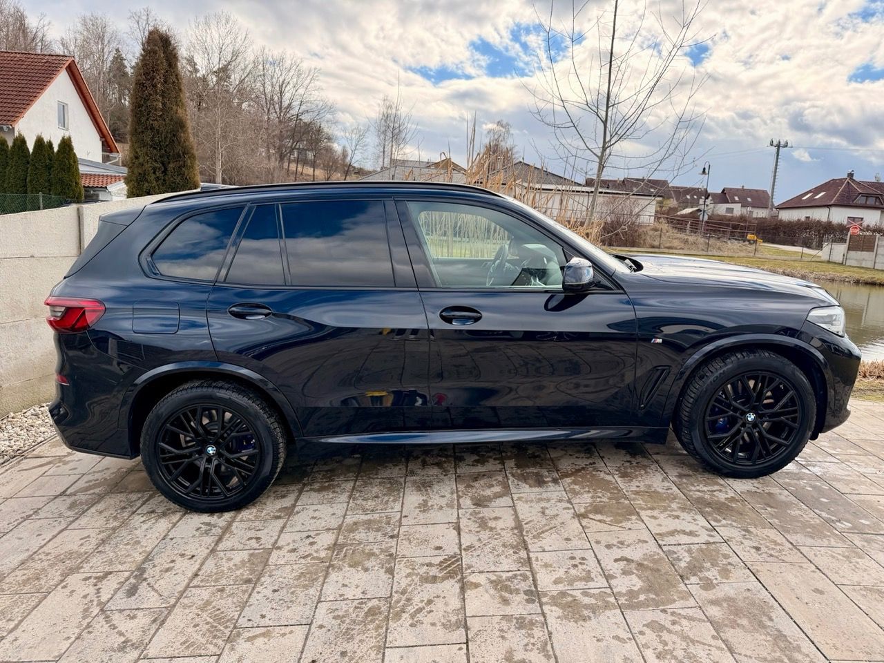 BMW X5, XDrive 30d M-Paket WEBA-ČR-TZ - fotka 5