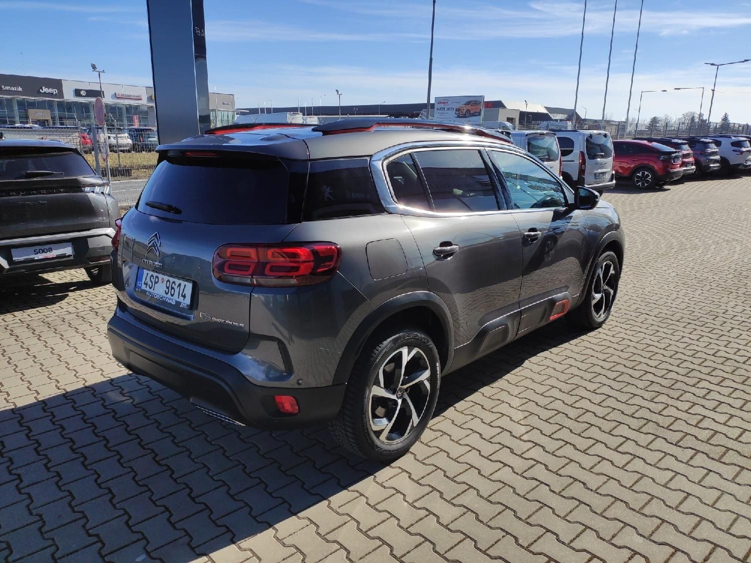 Citroën C5 Aircross, SHINE 1.5 HDI 130k MAN6 TZ - fotka 4